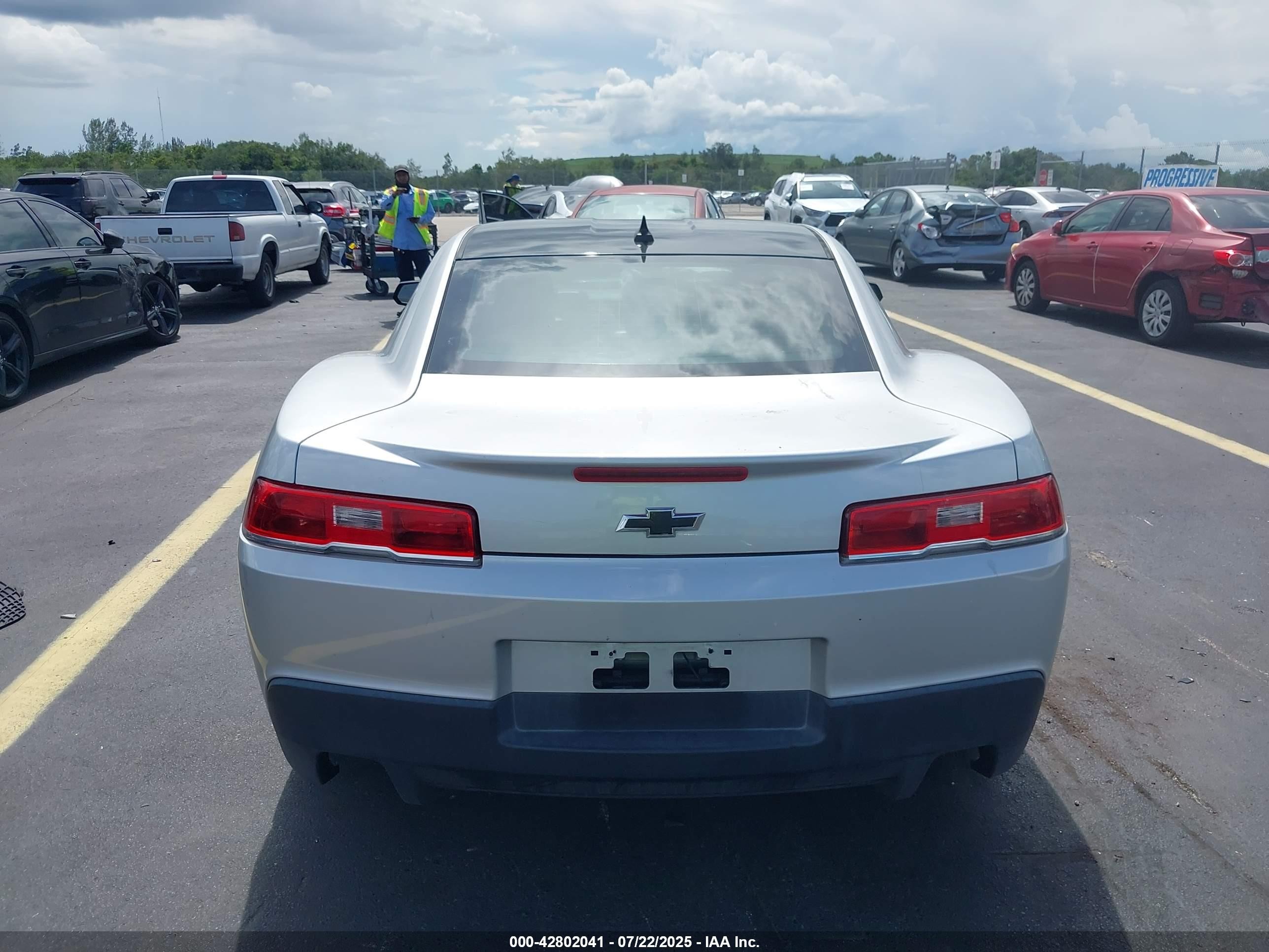 2015 Chevrolet Camaro 1lt Silver vin: 2G1FD1E39F9151014