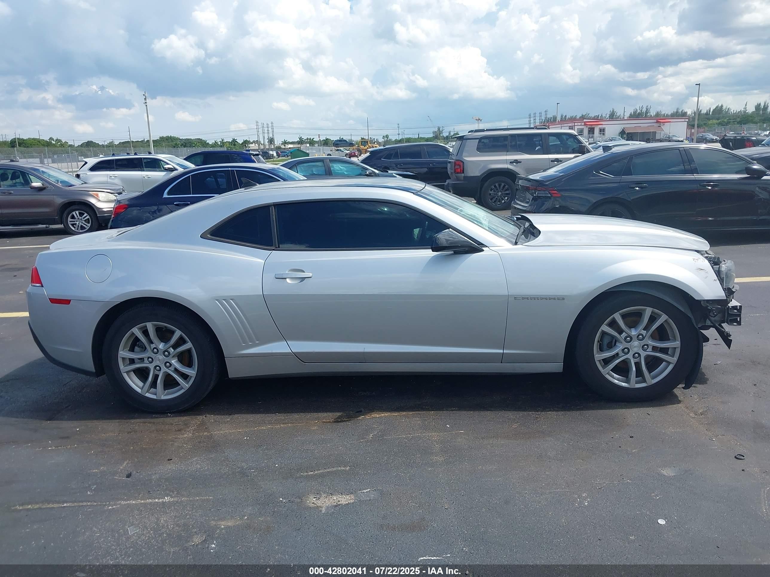 2015 Chevrolet Camaro 1lt Silver vin: 2G1FD1E39F9151014