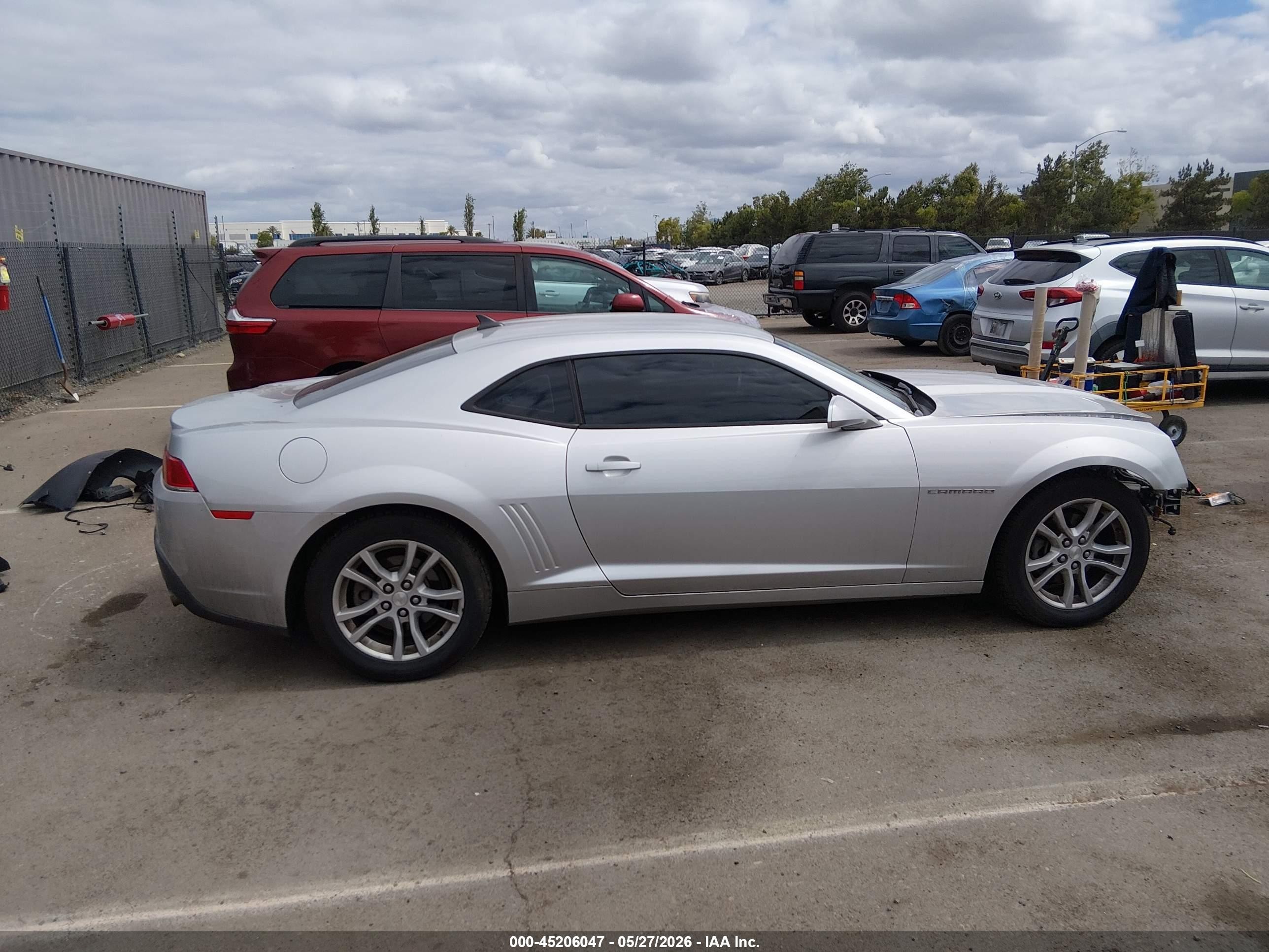 2015 Chevrolet Camaro 1lt Silver vin: 2G1FD1E39F9200373