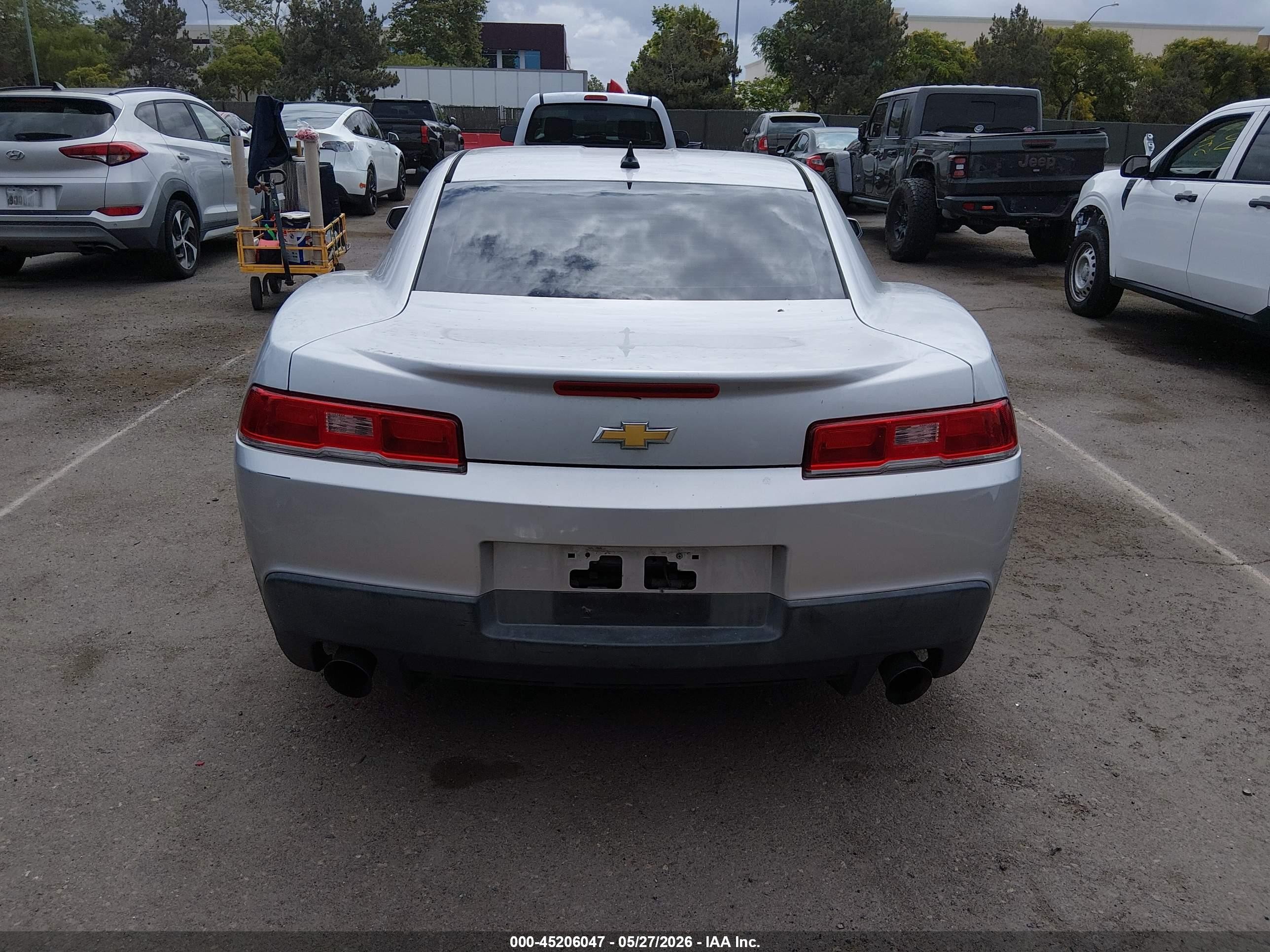 2015 Chevrolet Camaro 1lt Silver vin: 2G1FD1E39F9200373