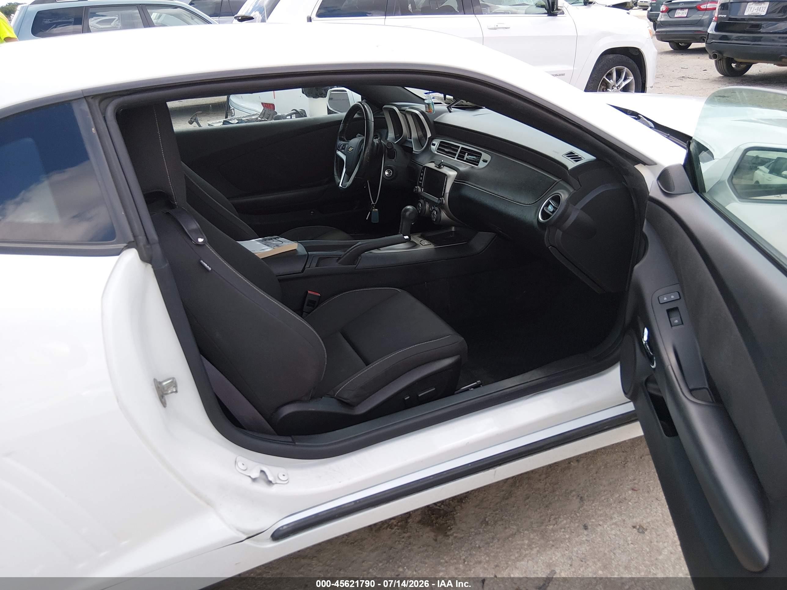 2015 Chevrolet Camaro 1lt White vin: 2G1FD1E39F9204486