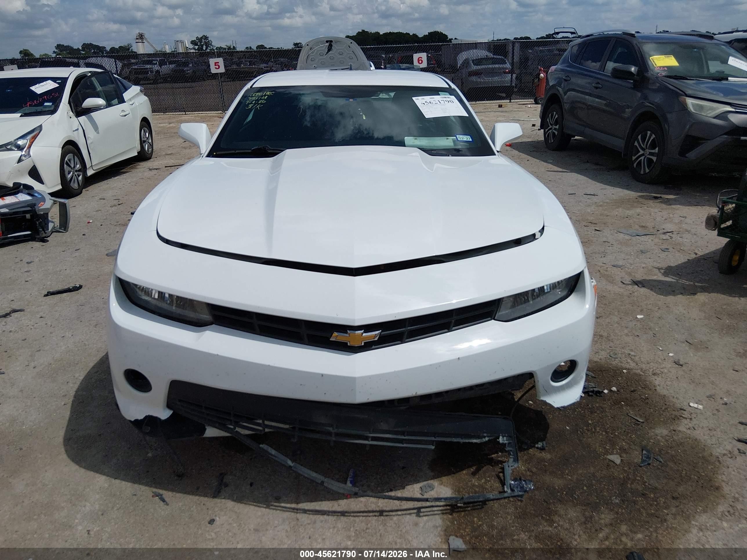 2015 Chevrolet Camaro 1lt White vin: 2G1FD1E39F9204486