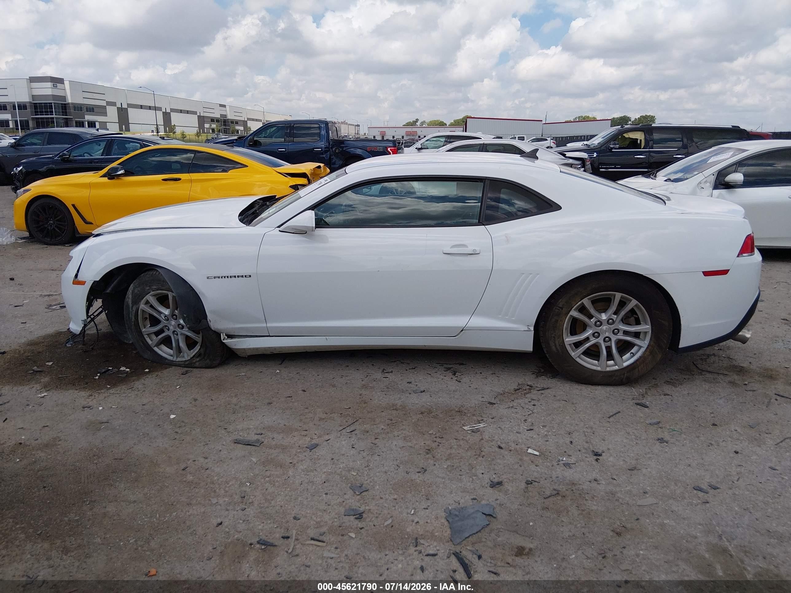 2015 Chevrolet Camaro 1lt White vin: 2G1FD1E39F9204486