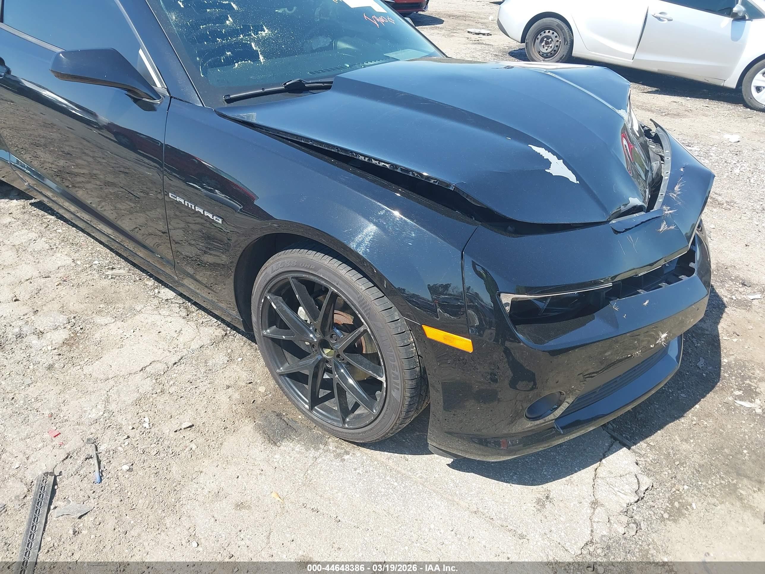 2015 Chevrolet Camaro 1lt Черный vin: 2G1FD1E3XF9115008