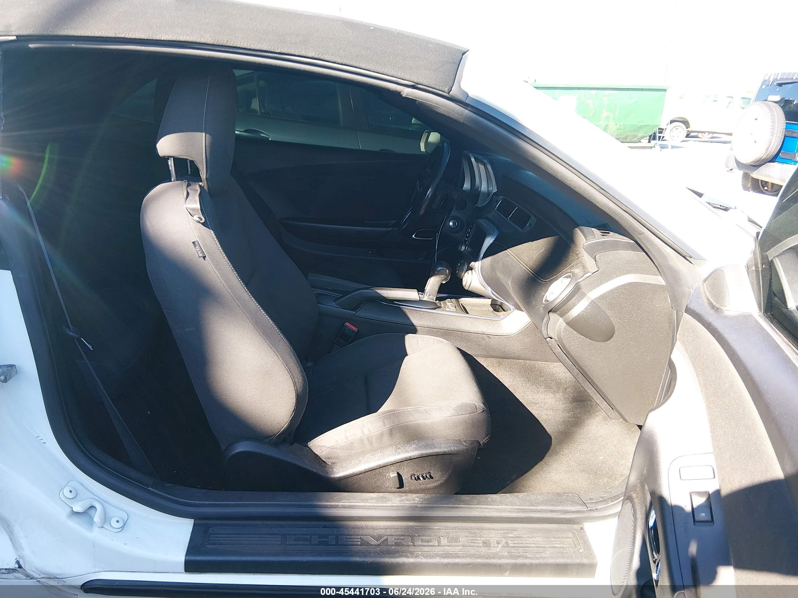 2015 Chevrolet Camaro 1lt White vin: 2G1FD3D36F9279515