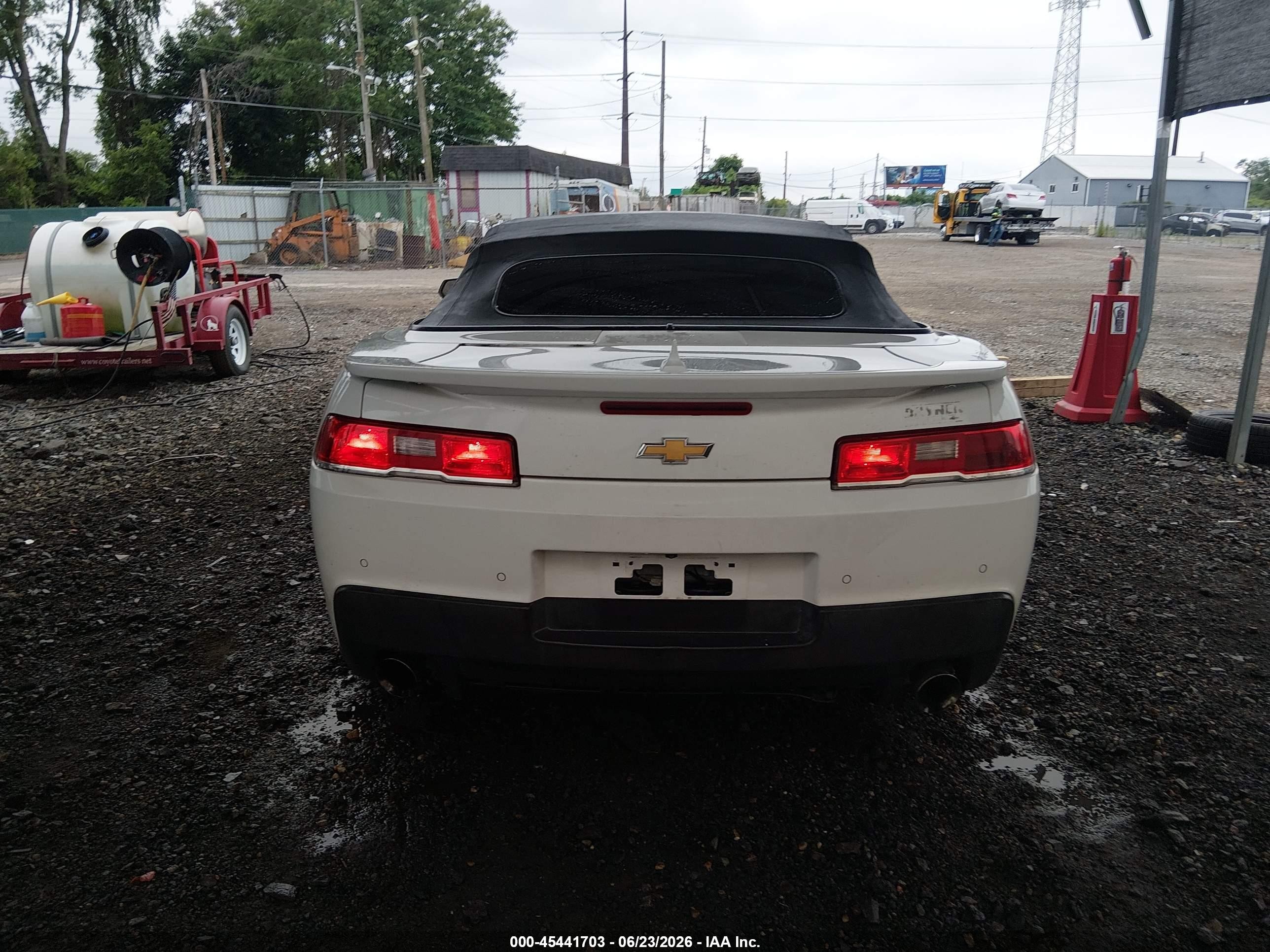 2015 Chevrolet Camaro 1lt White vin: 2G1FD3D36F9279515