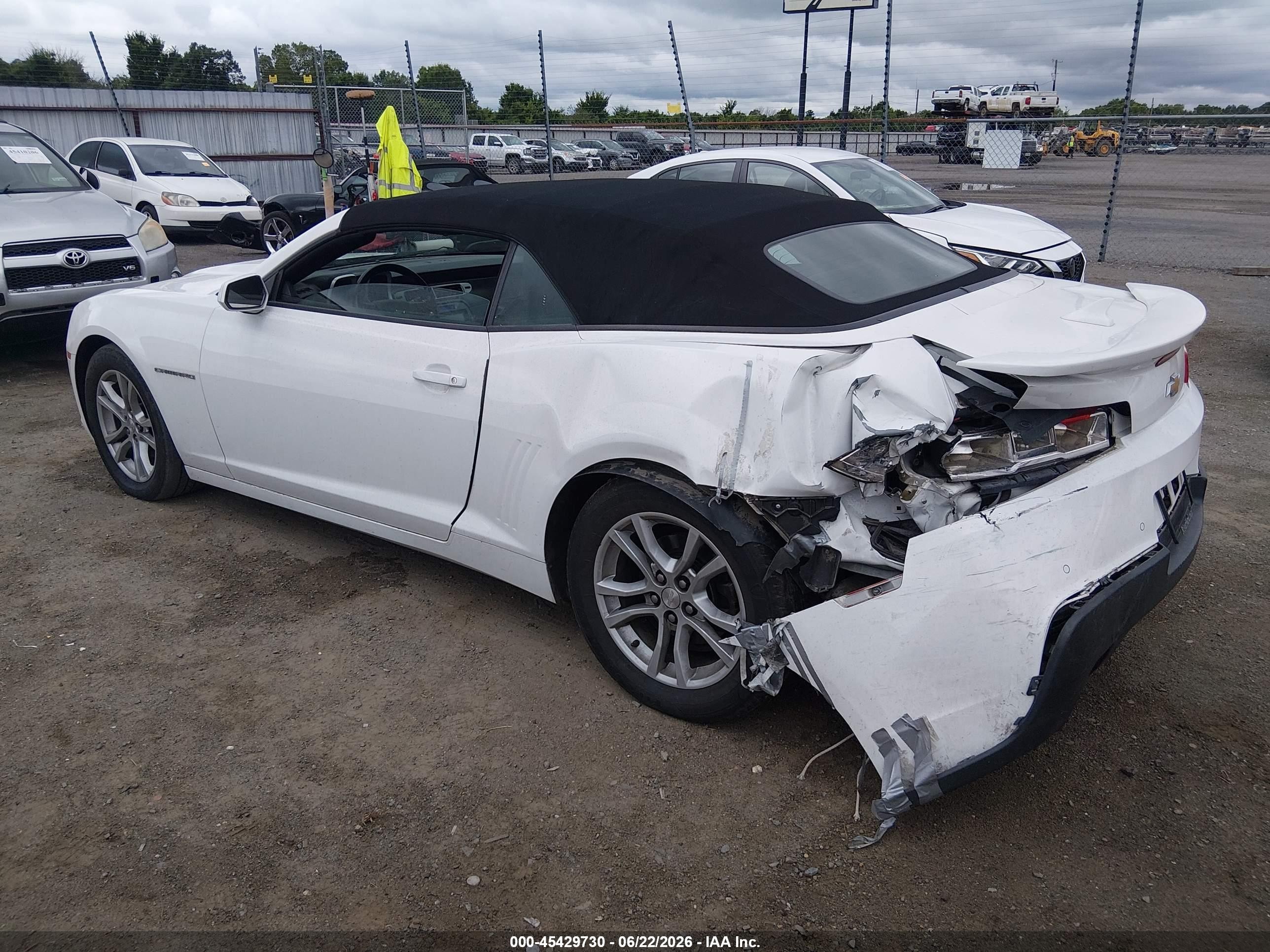 2015 Chevrolet Camaro 1lt White vin: 2G1FD3D36F9292250