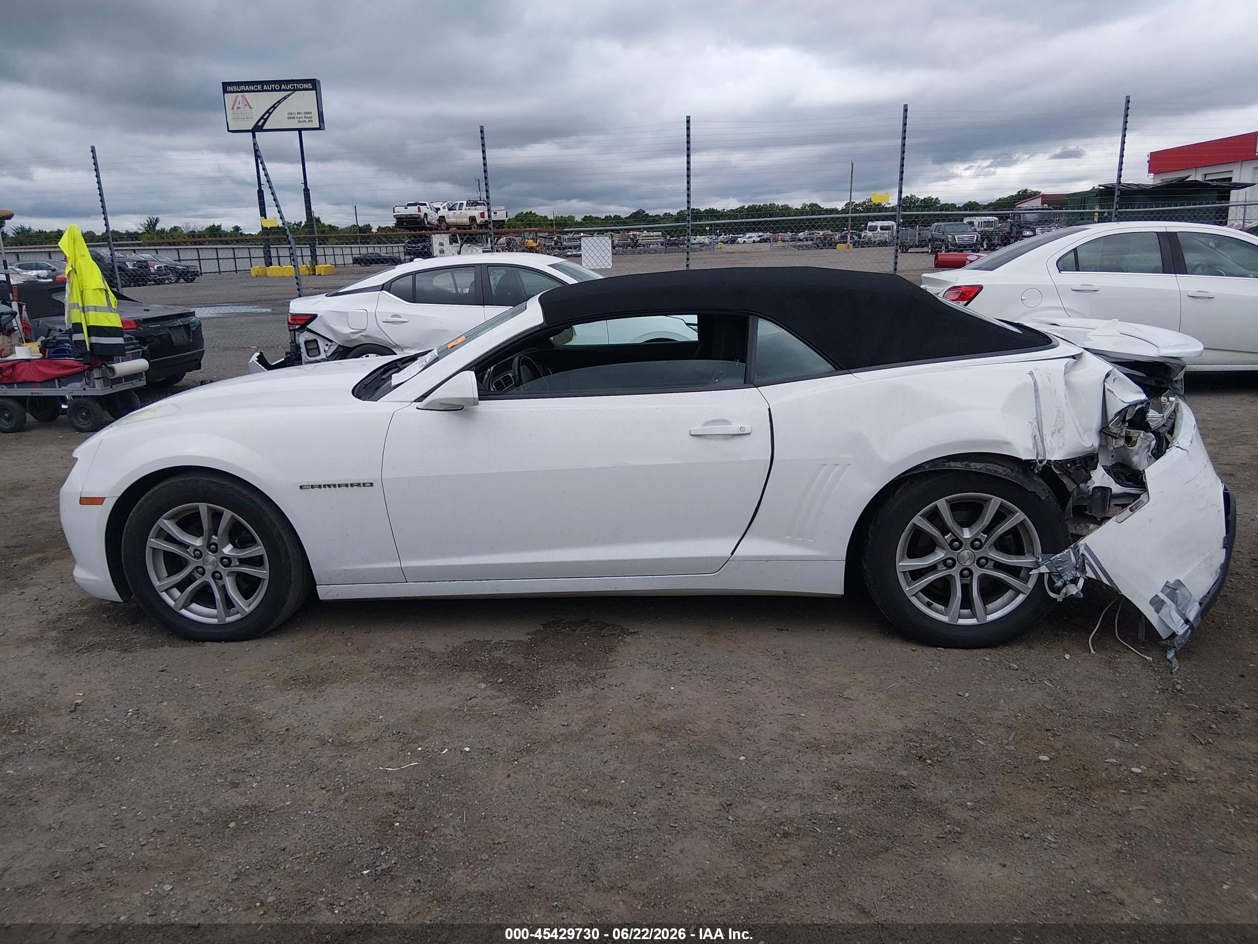 2015 Chevrolet Camaro 1lt White vin: 2G1FD3D36F9292250