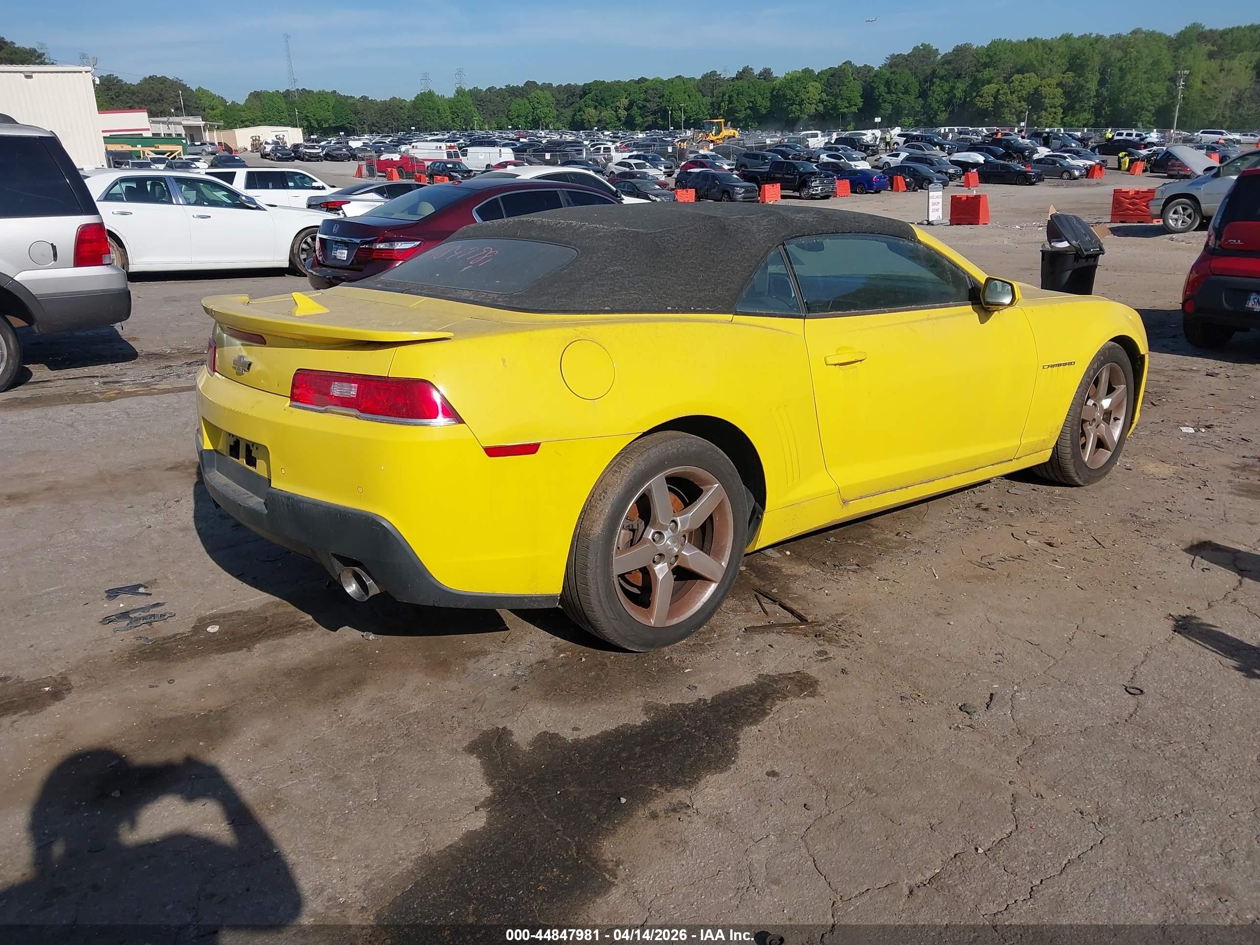 2015 Chevrolet Camaro 1lt Yellow vin: 2G1FD3D3XF9288184