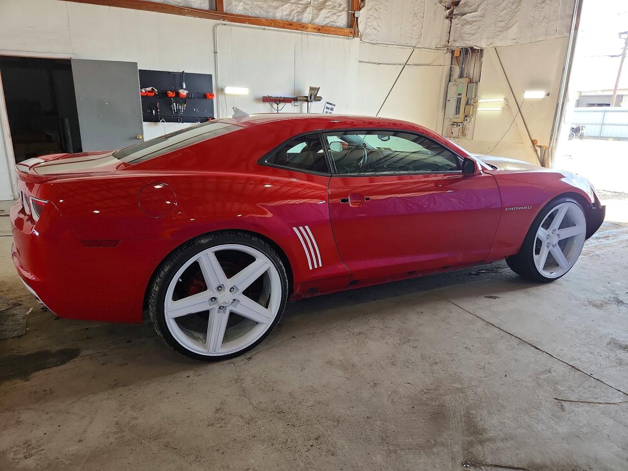 2012 Chevrolet Camaro Красный vin: 2G1FE1E31C9151775