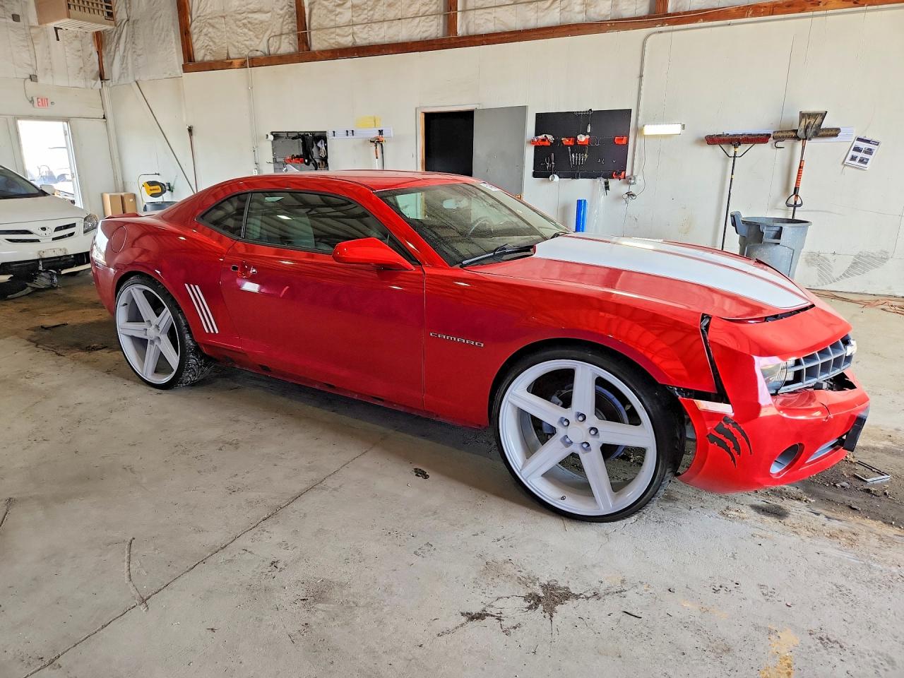 2012 Chevrolet Camaro Красный vin: 2G1FE1E31C9151775