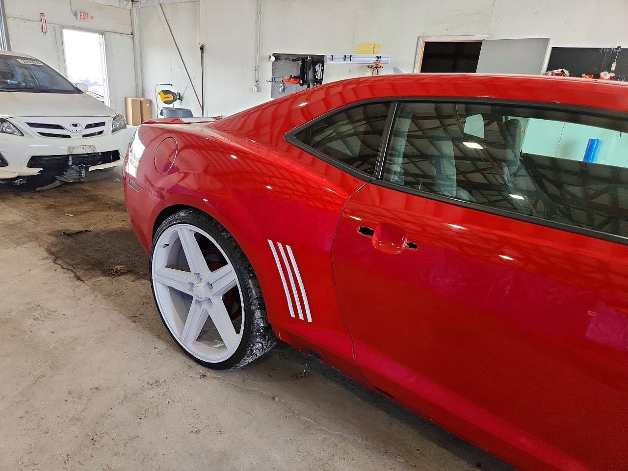 2012 Chevrolet Camaro Красный vin: 2G1FE1E31C9151775