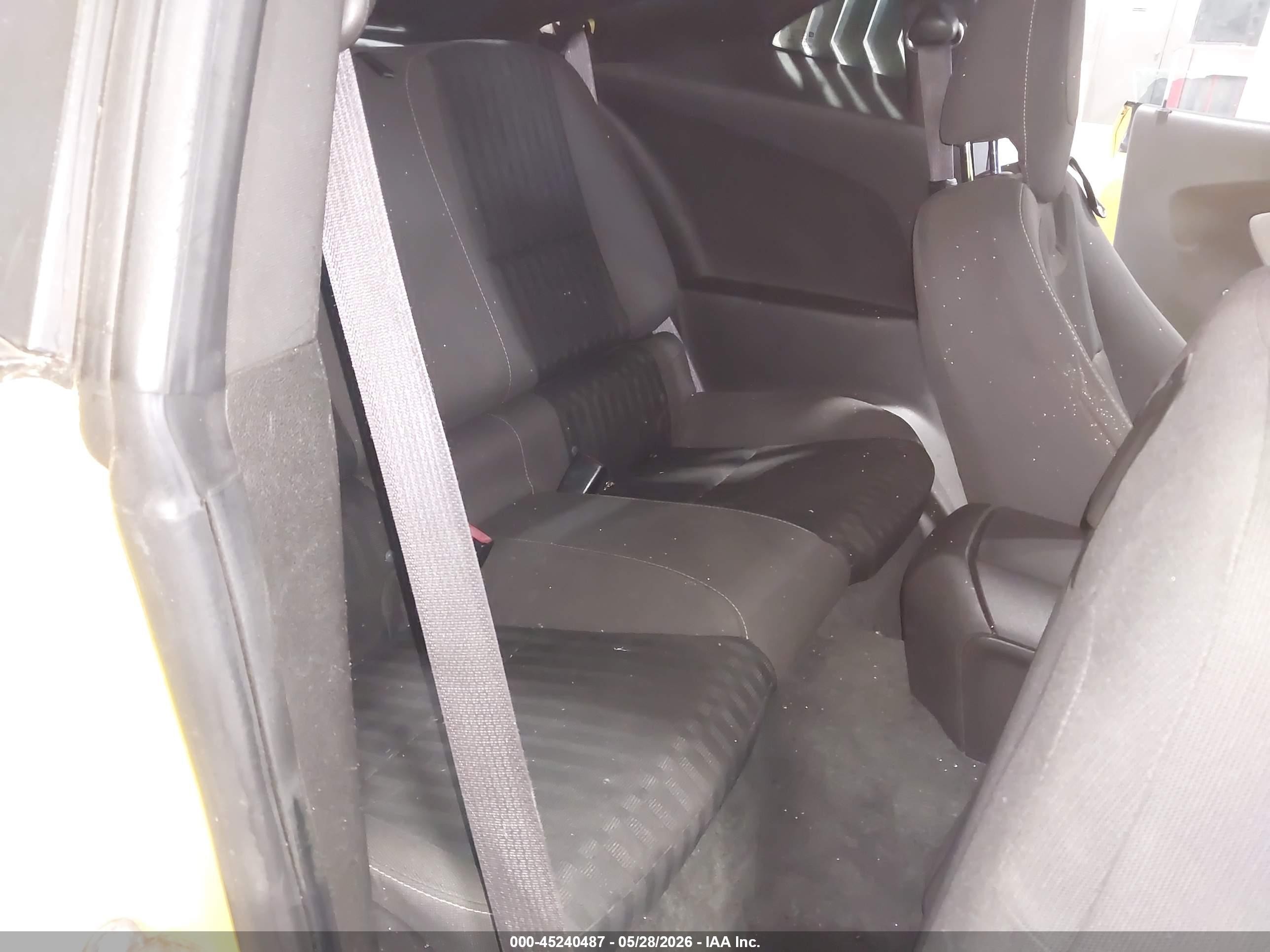 2013 Chevrolet Camaro 1ls Yellow vin: 2G1FE1E35D9208612