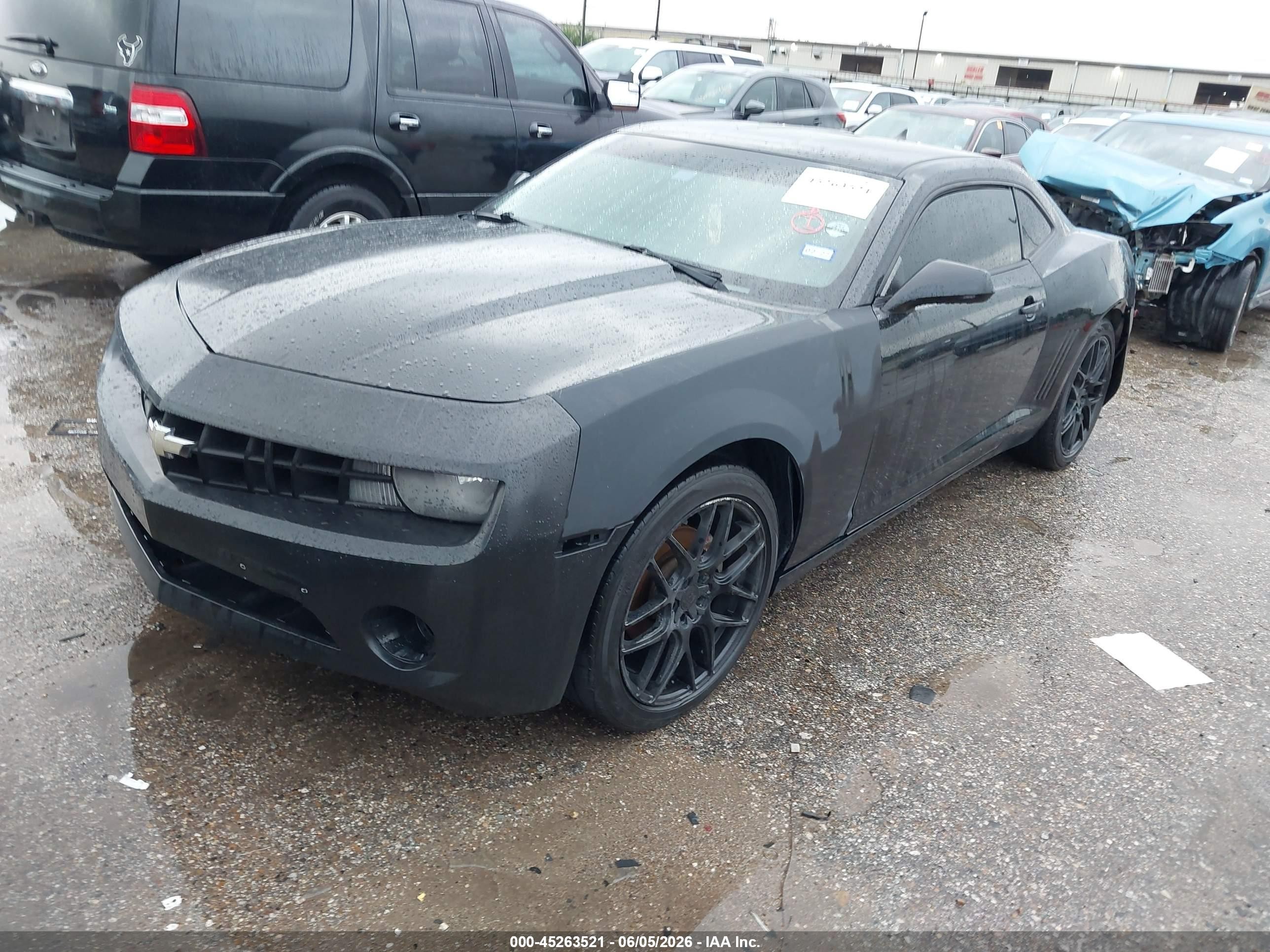 2013 Chevrolet Camaro 1ls Black vin: 2G1FE1E36D9106381