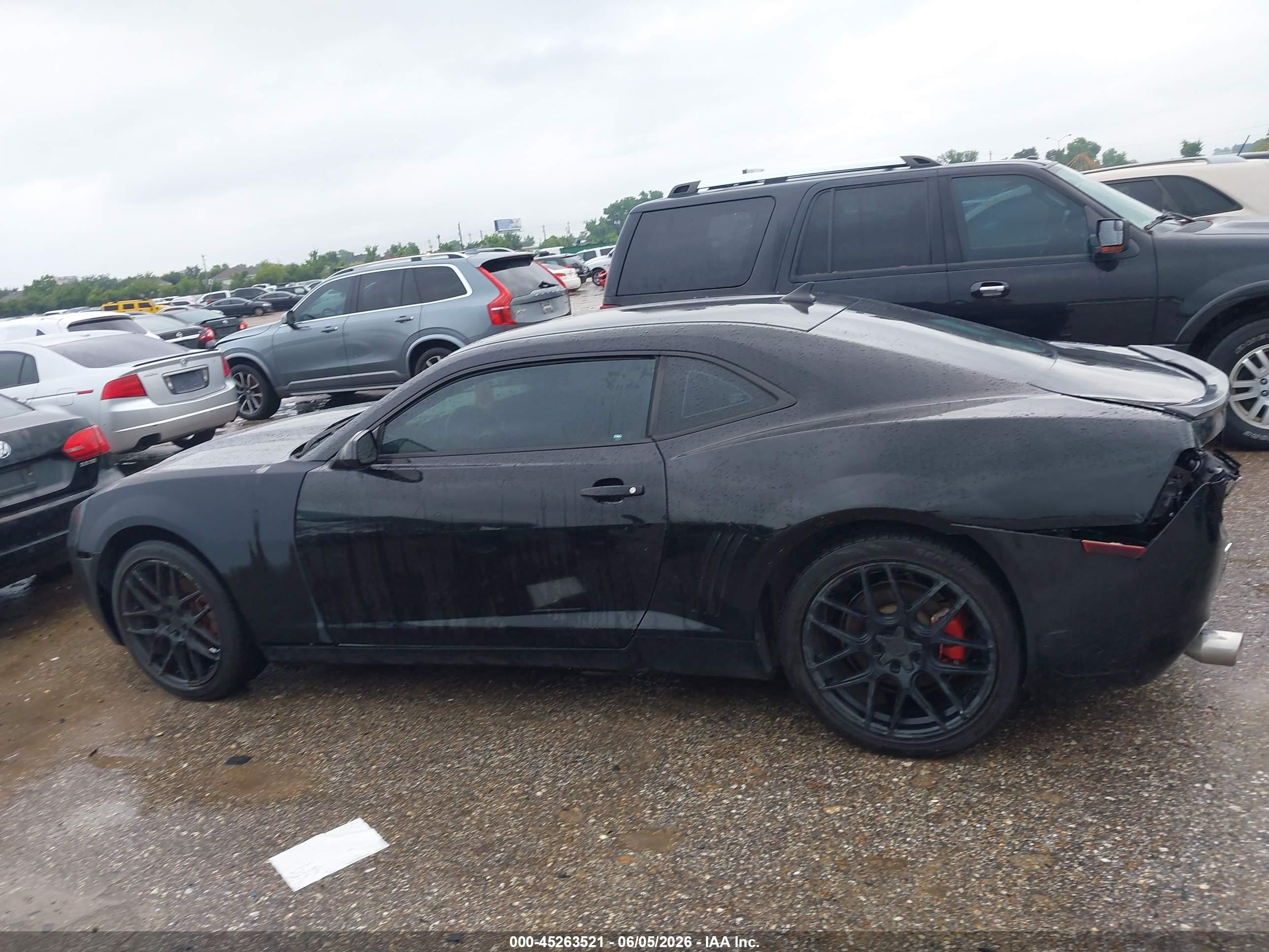 2013 Chevrolet Camaro 1ls Black vin: 2G1FE1E36D9106381