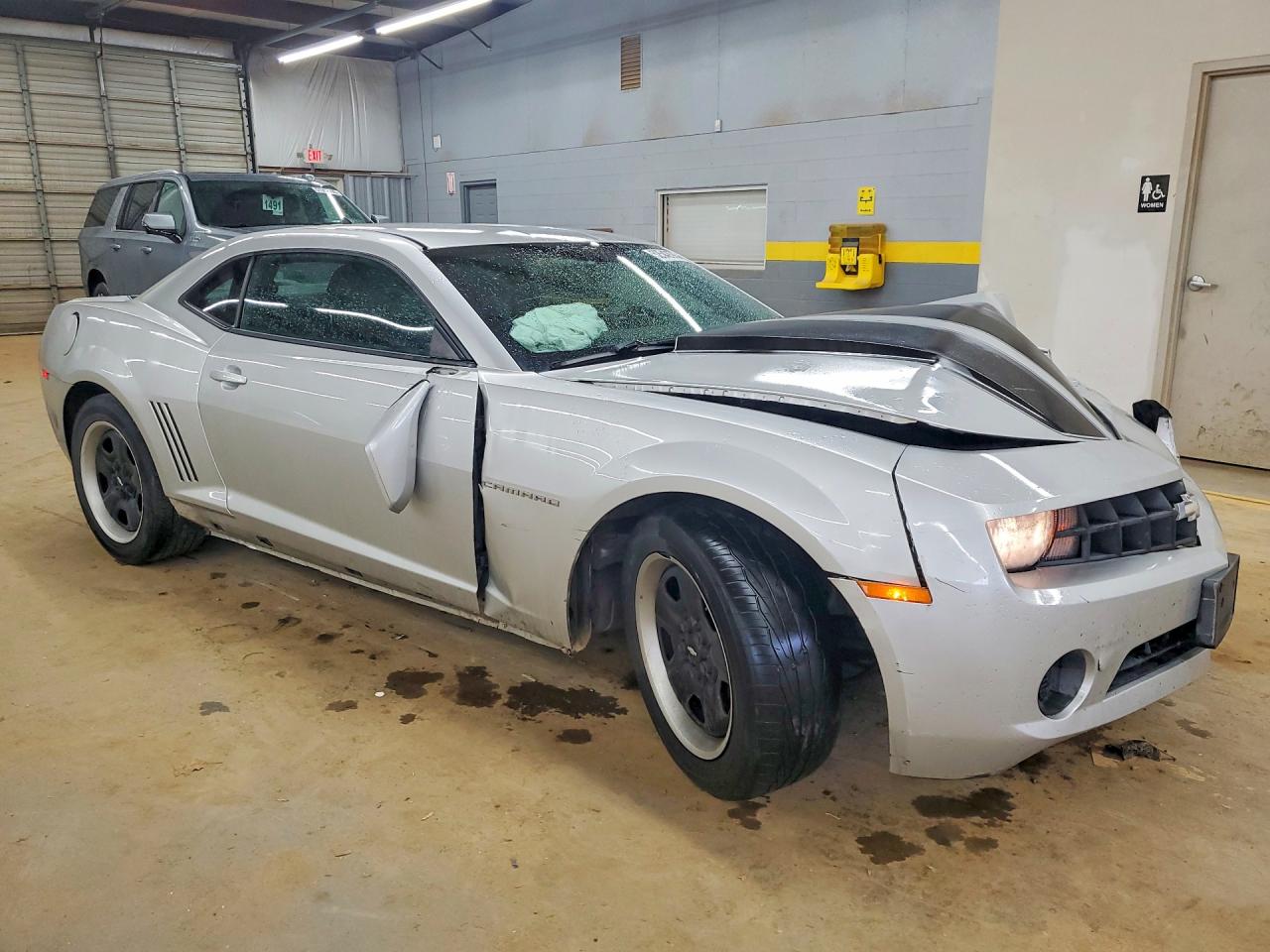 2013 Chevrolet Camaro Ls Silver vin: 2G1FE1E36D9190329