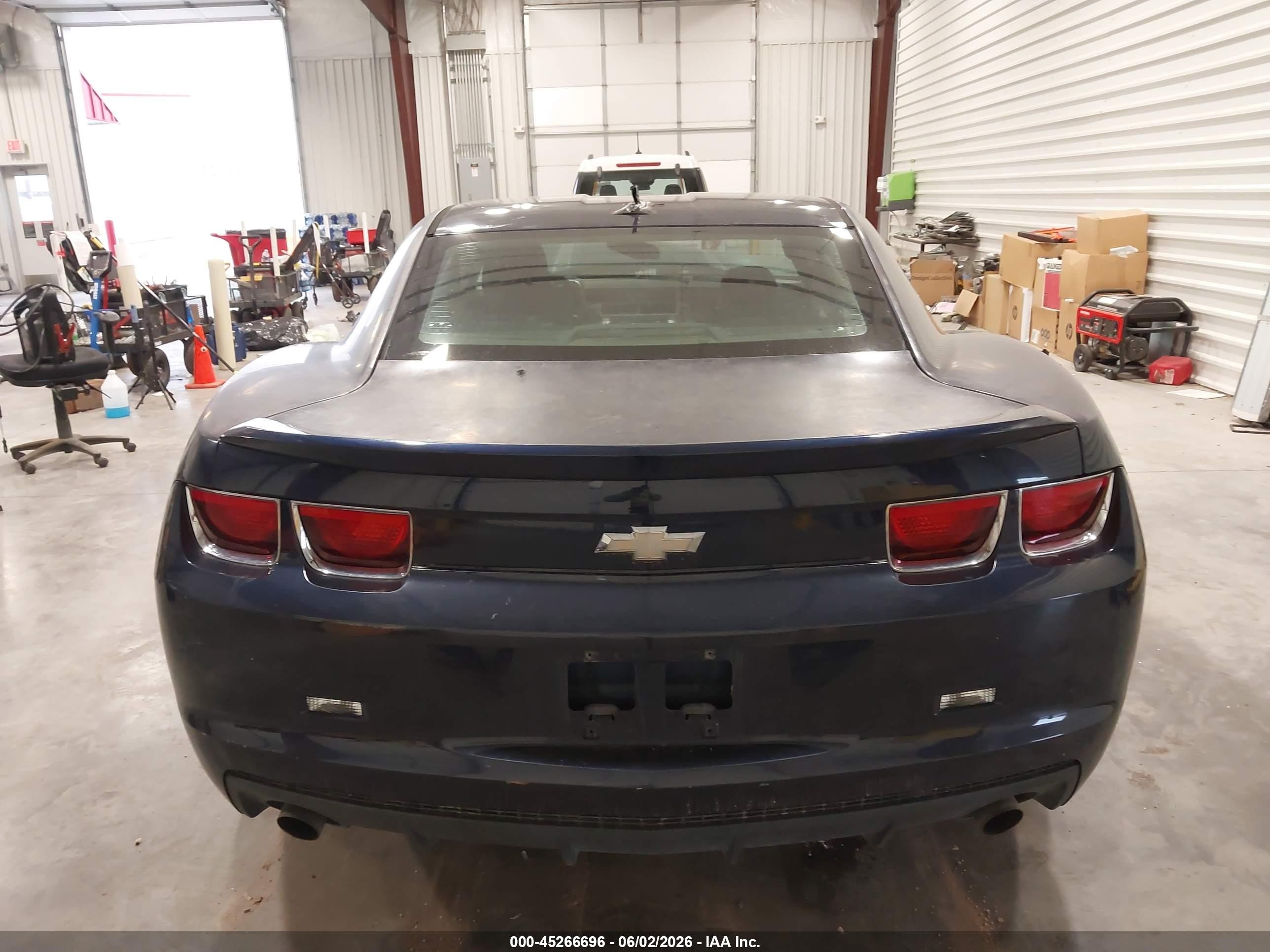 2012 Chevrolet Camaro 1ls Blue vin: 2G1FE1E37C9140084