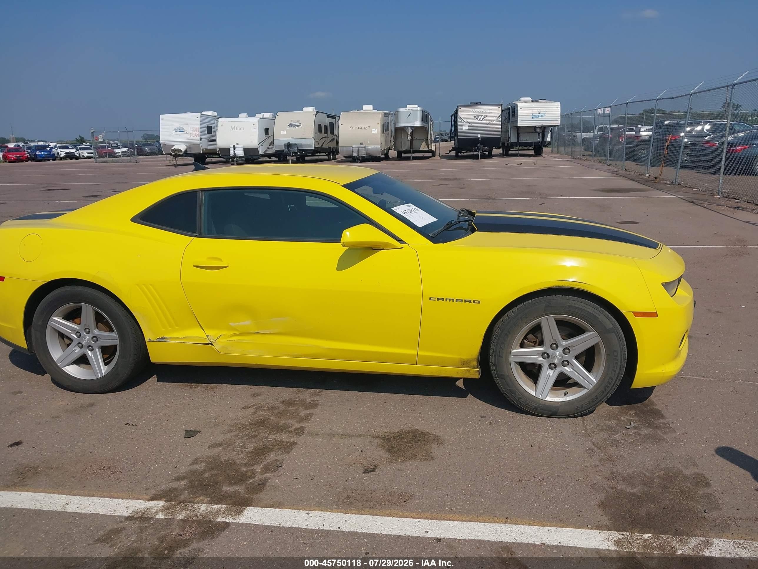2014 Chevrolet Camaro 1ls Желтый vin: 2G1FE1E38E9184033