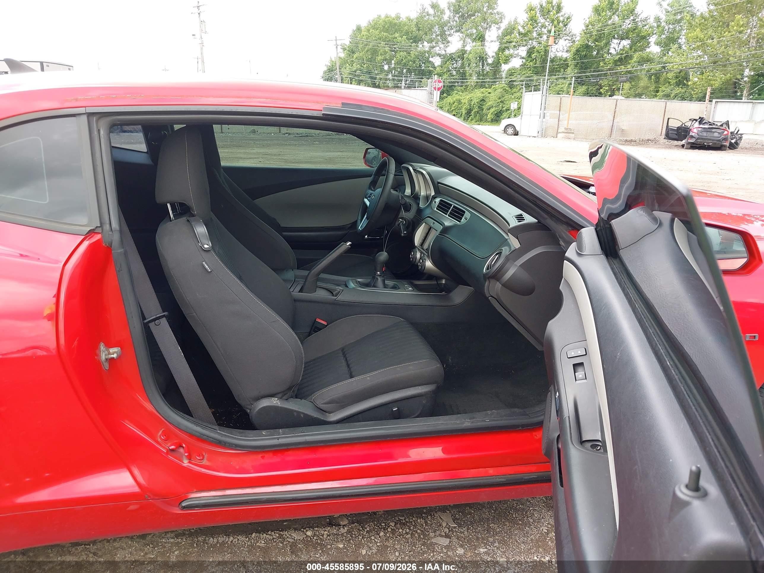 2013 Chevrolet Camaro 1ls Red vin: 2G1FE1E39D9122090