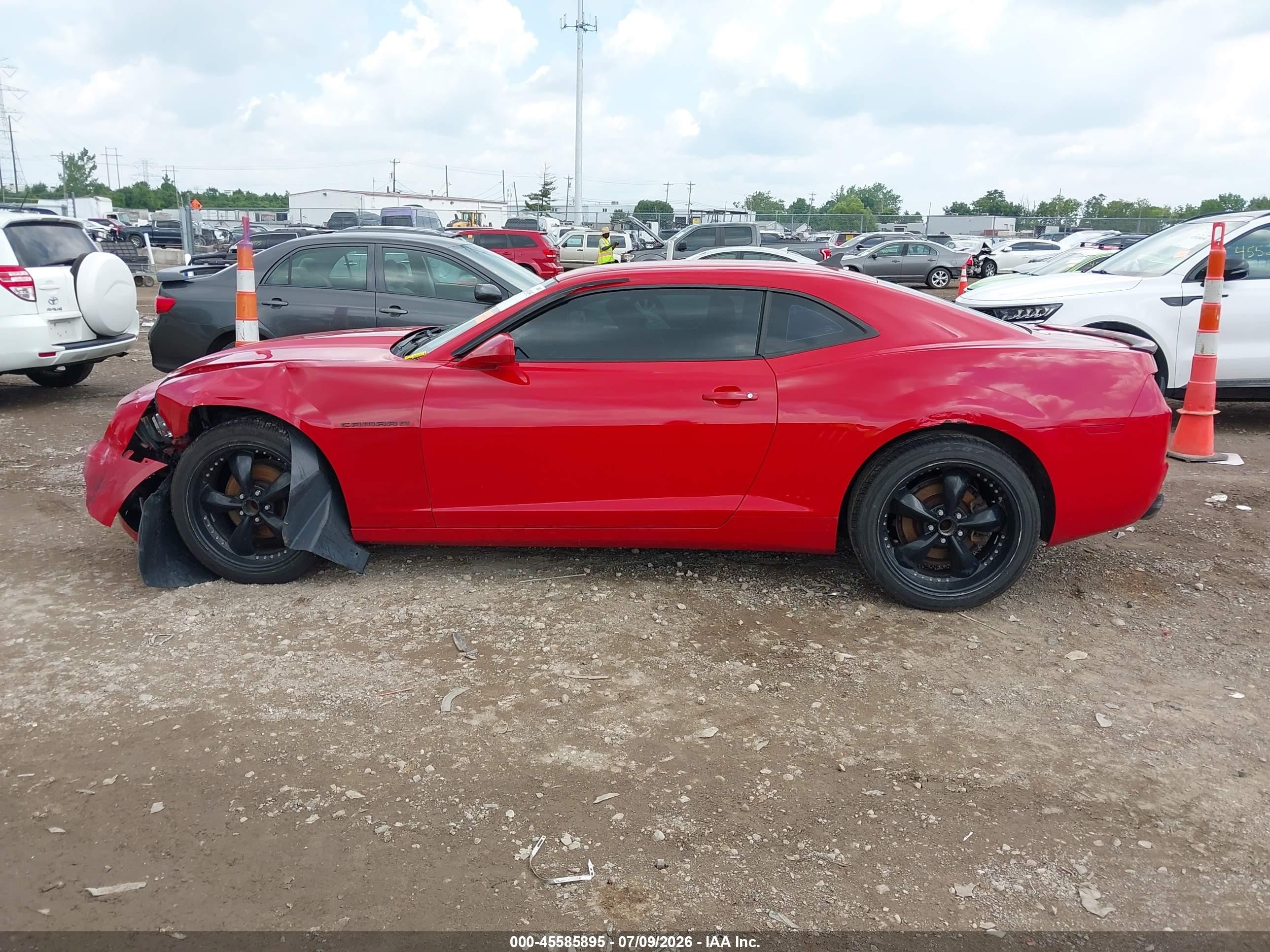 2013 Chevrolet Camaro 1ls Red vin: 2G1FE1E39D9122090