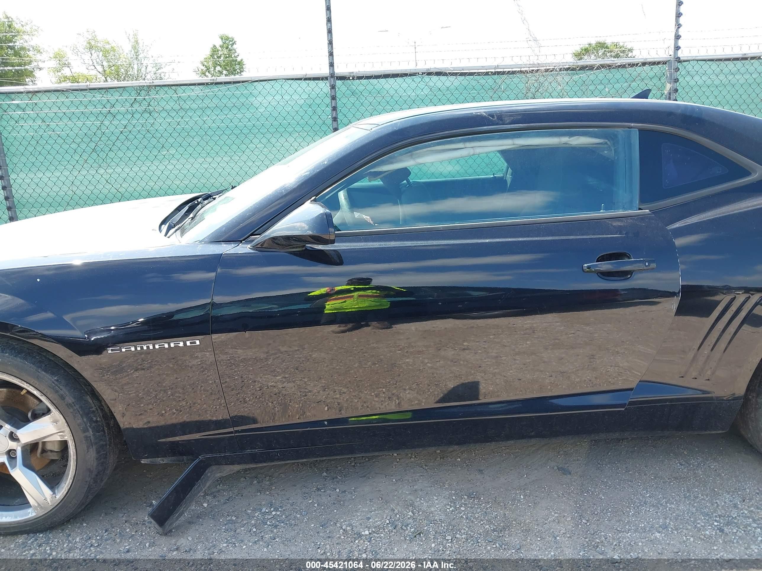 2012 Chevrolet Camaro 1ls Black vin: 2G1FE1E3XC9118807