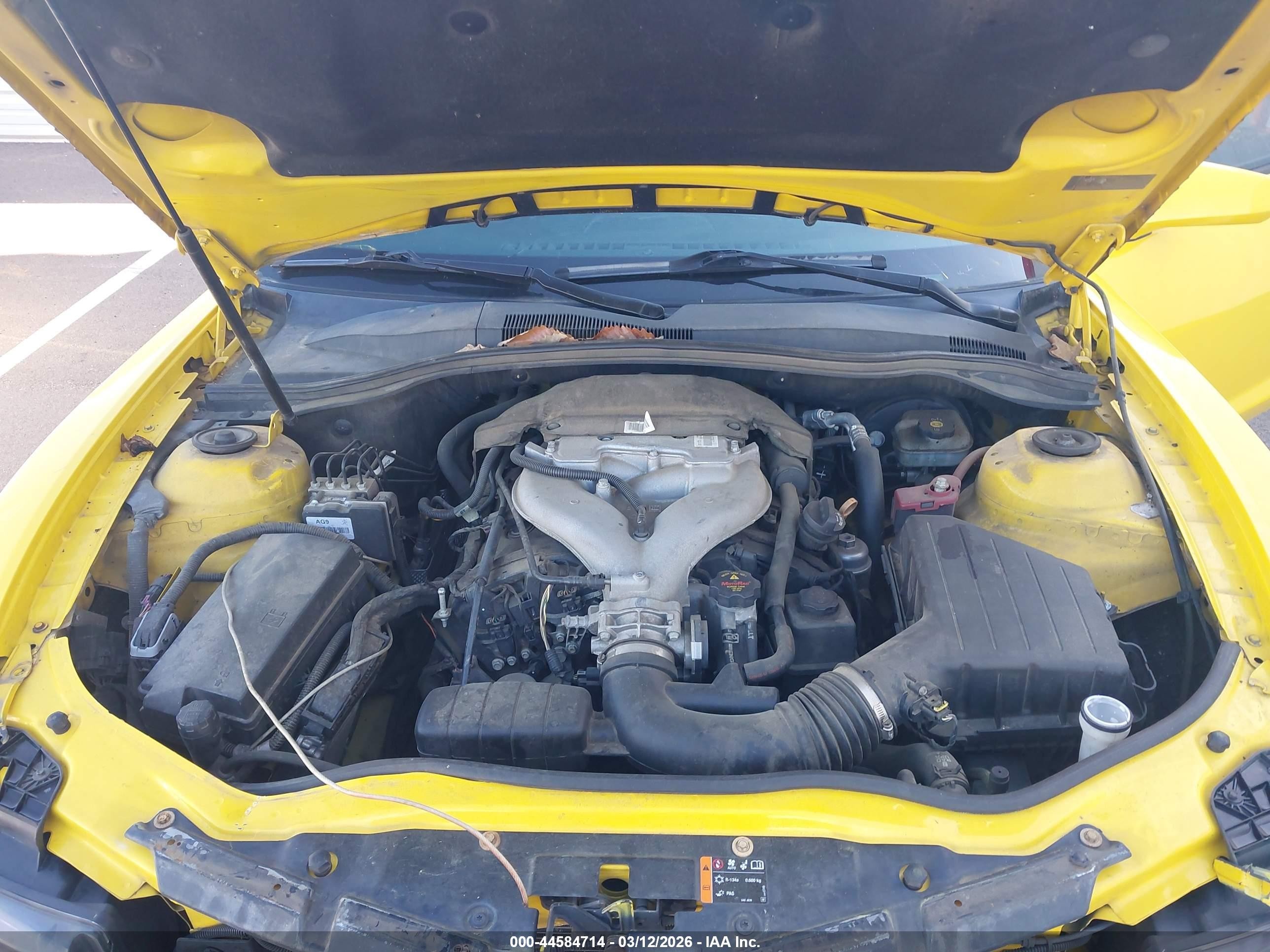 2011 Chevrolet Camaro 1ls Желтый vin: 2G1FE1ED5B9171891