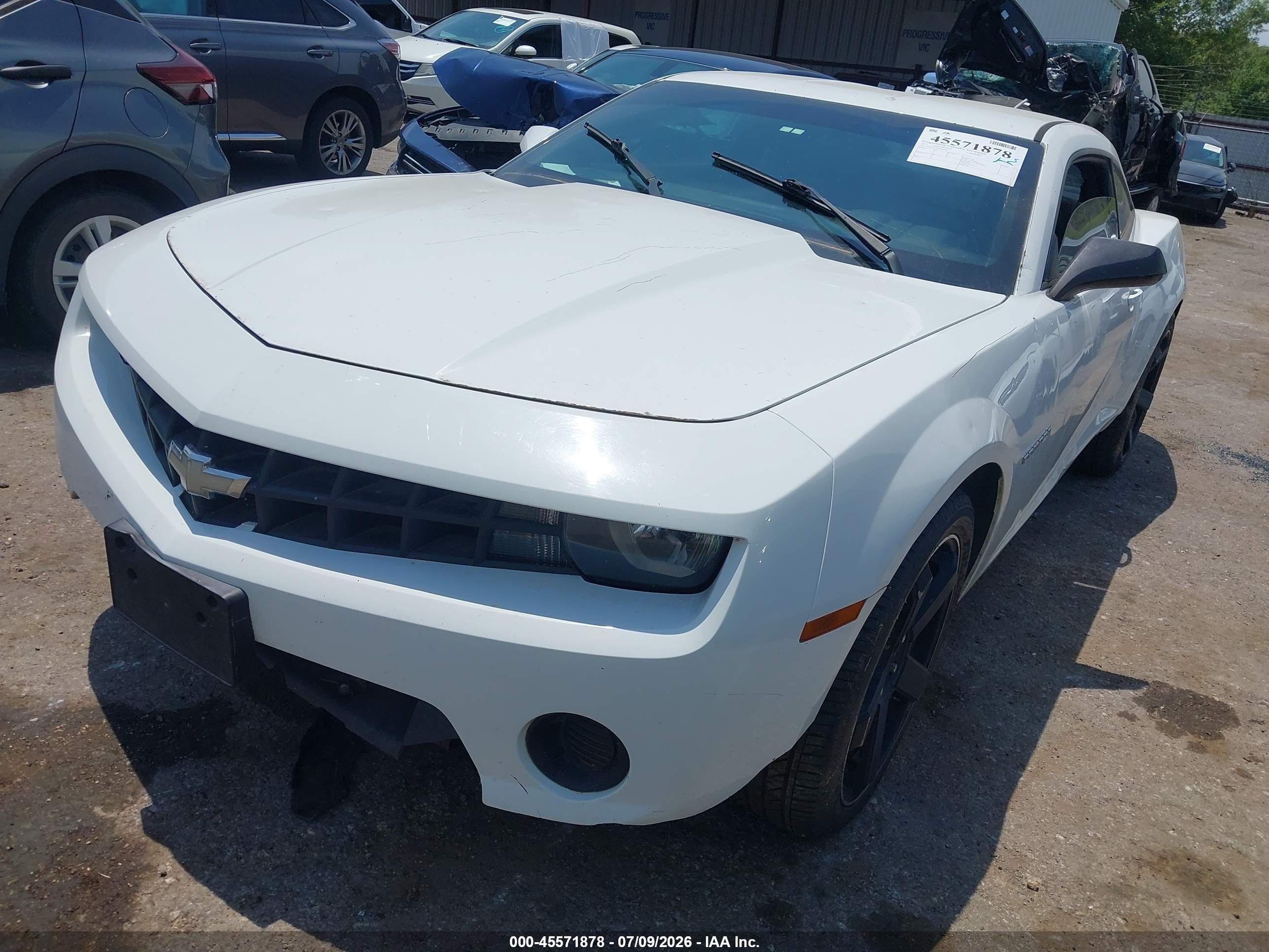 2011 Chevrolet Camaro 1ls White vin: 2G1FE1ED5B9203187