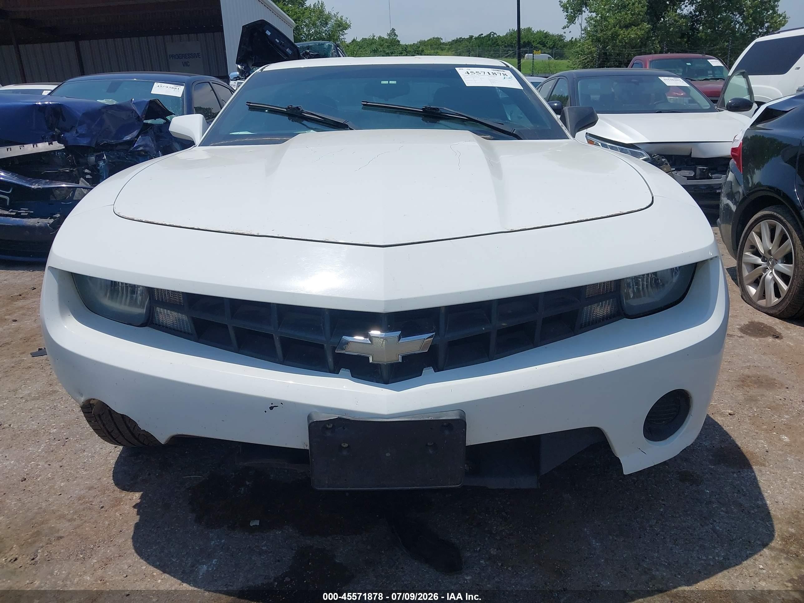 2011 Chevrolet Camaro 1ls White vin: 2G1FE1ED5B9203187