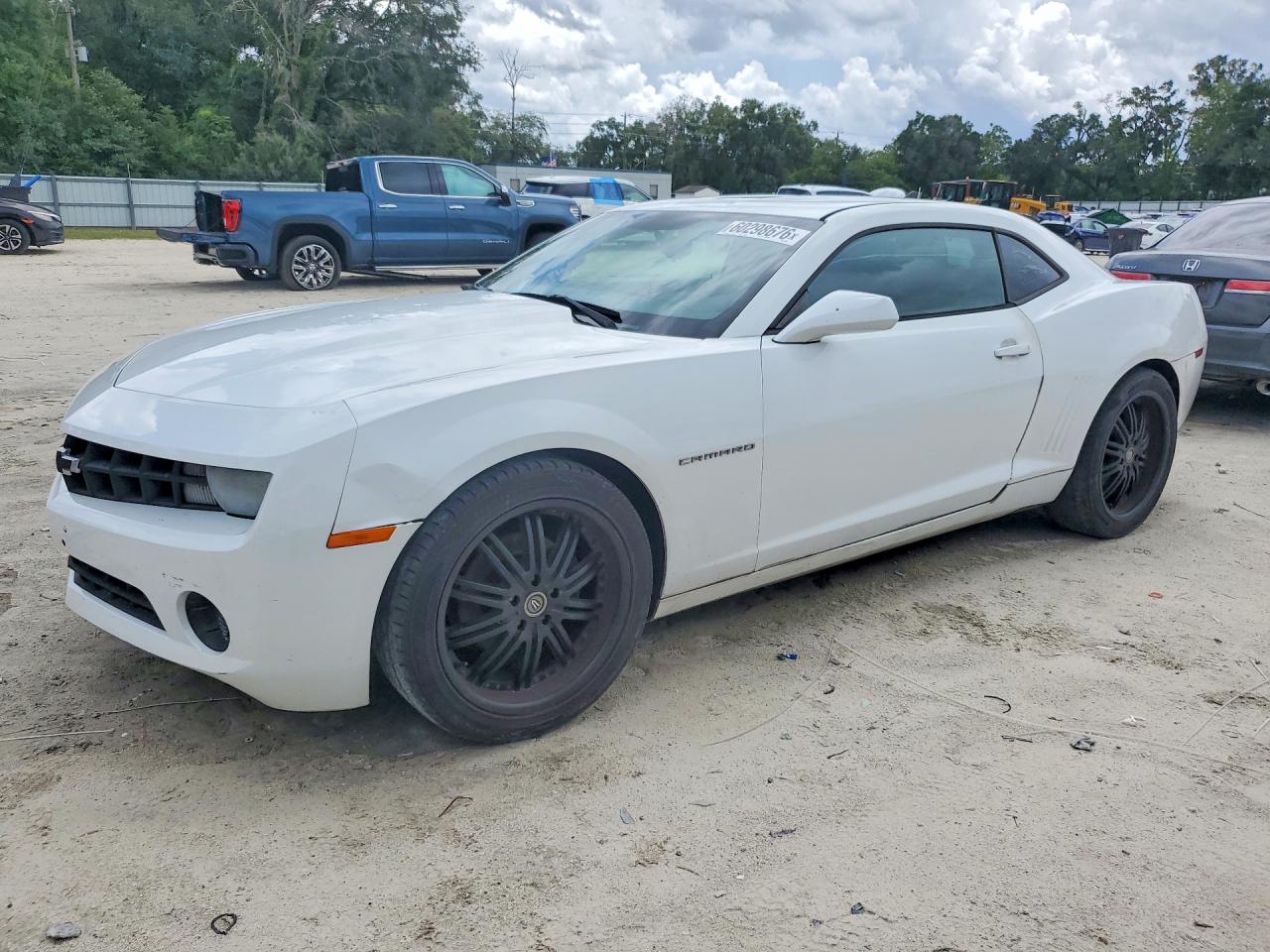 2011 Chevrolet Camaro Ls White vin: 2G1FE1ED8B9214281