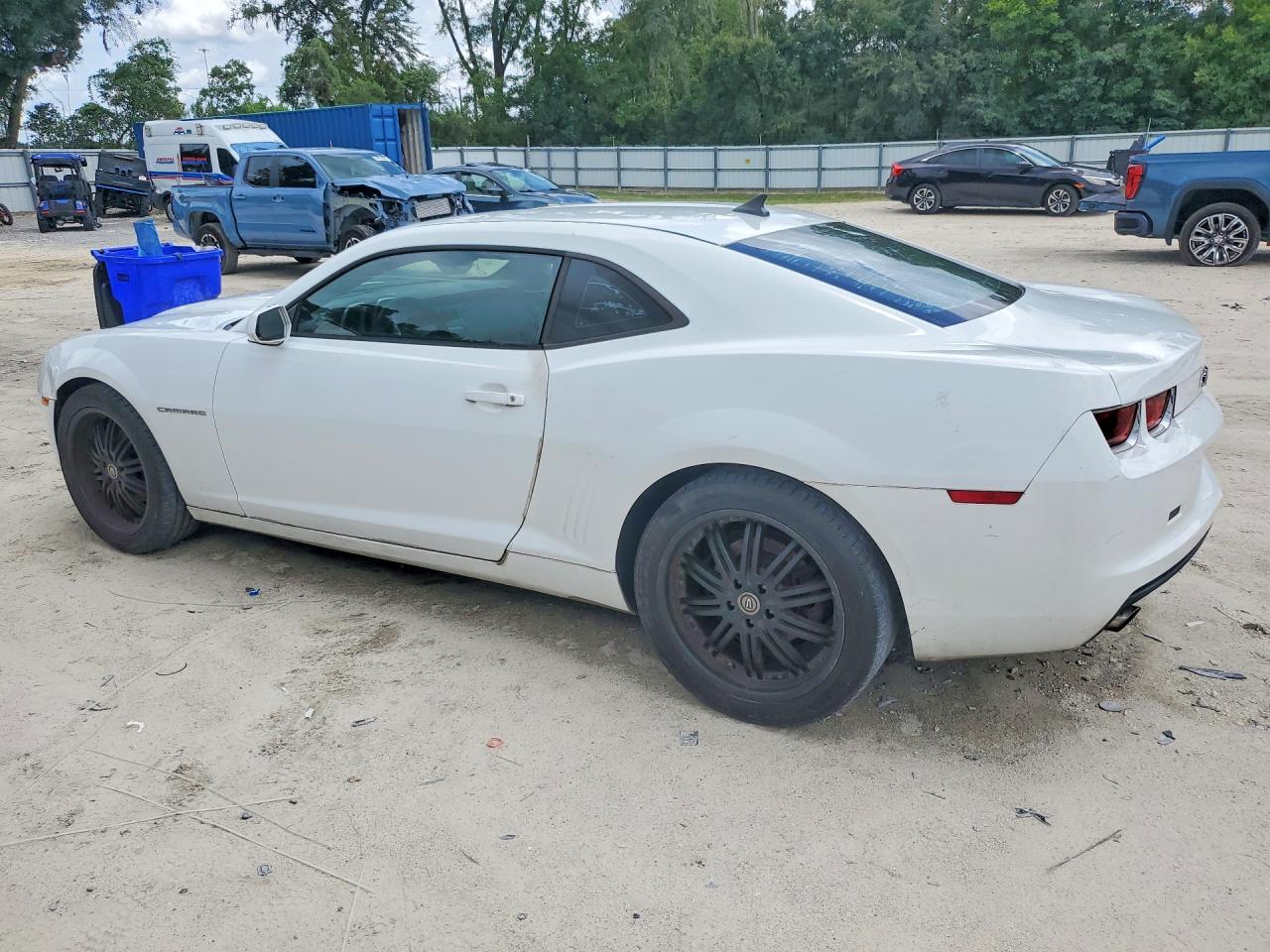 2011 Chevrolet Camaro Ls White vin: 2G1FE1ED8B9214281