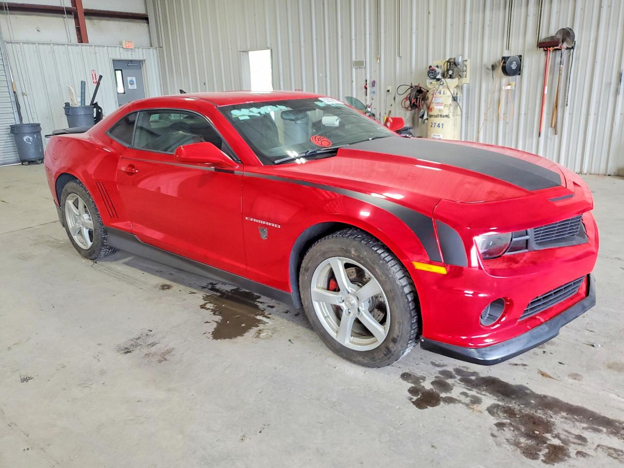 2010 Chevrolet Camaro Ls Красный vin: 2G1FE1EVXA9180612