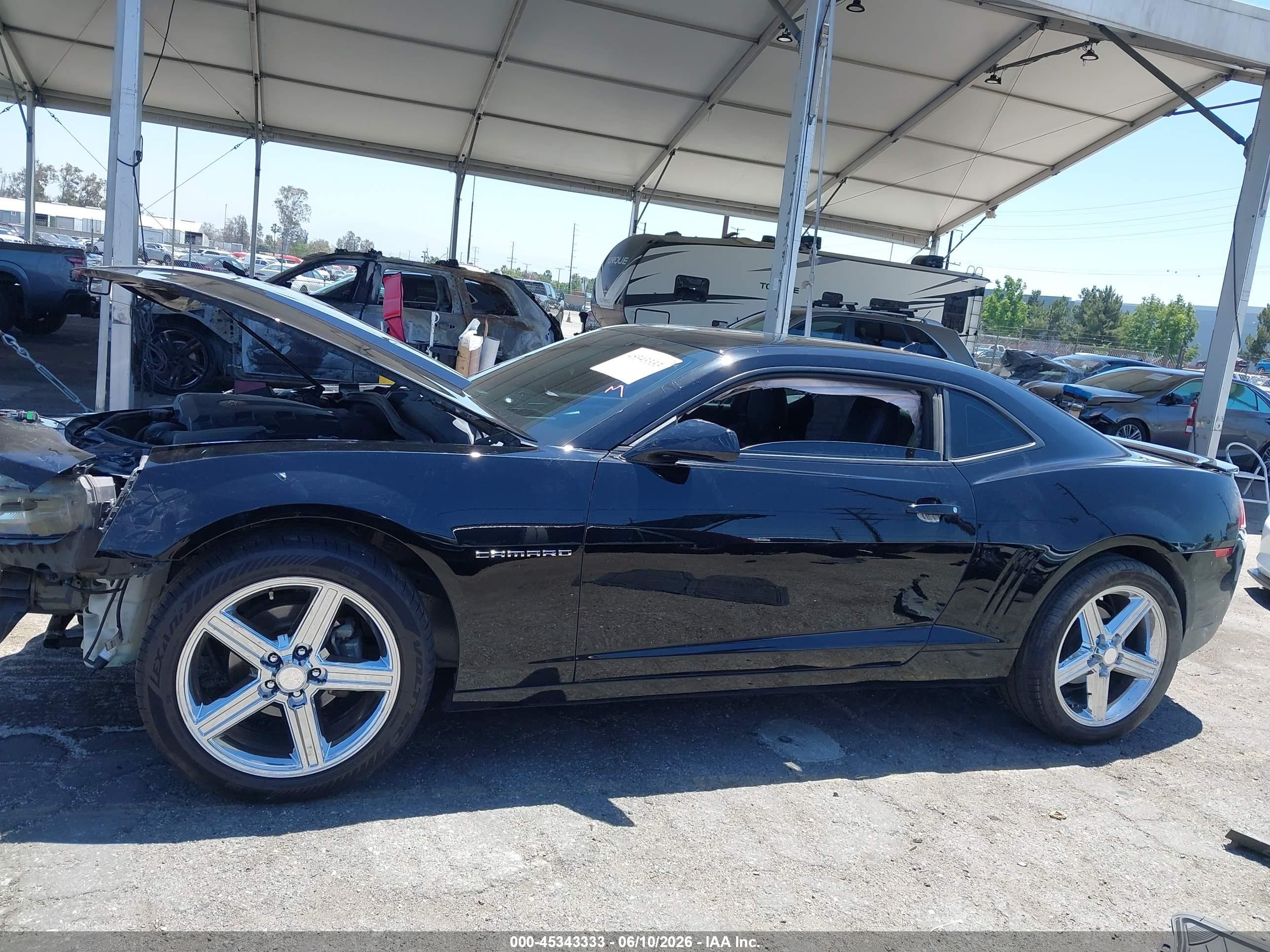 2015 Chevrolet Camaro 2lt Черный vin: 2G1FF1E33F9156123