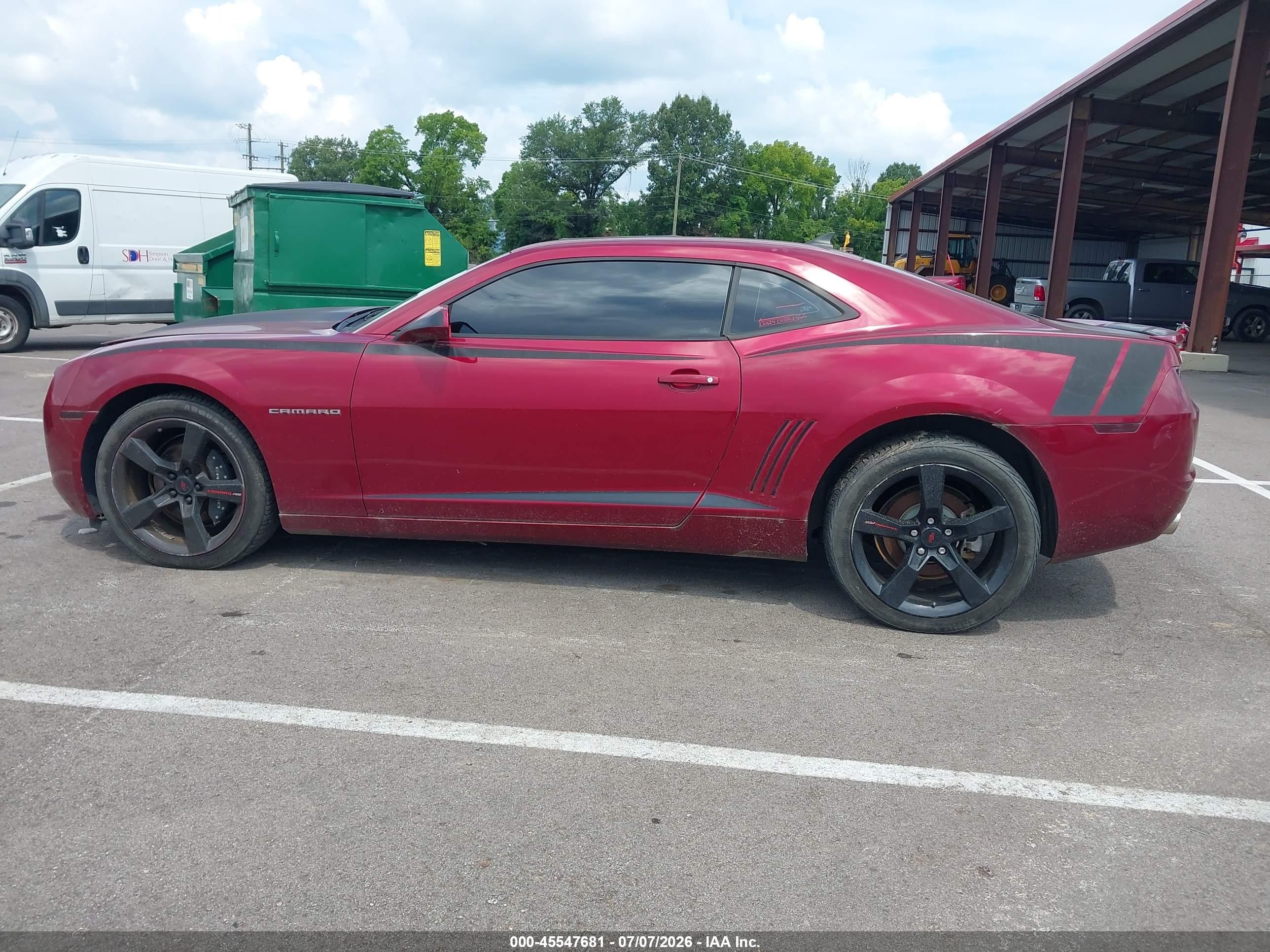 2011 Chevrolet Camaro 1lt Maroon vin: 2G1FF1ED9B9134761
