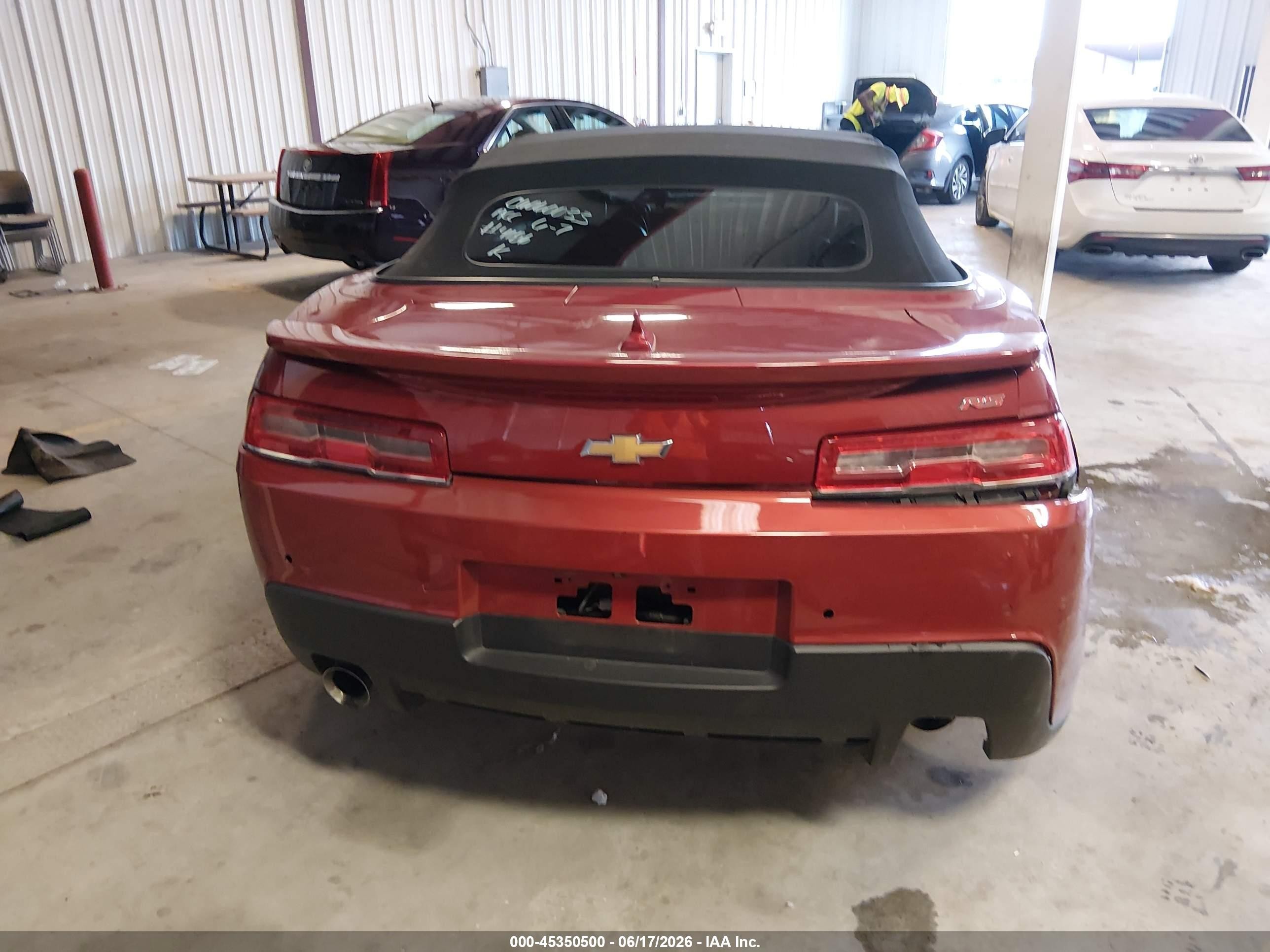 2015 Chevrolet Camaro 2lt Red vin: 2G1FF3D32F9284186