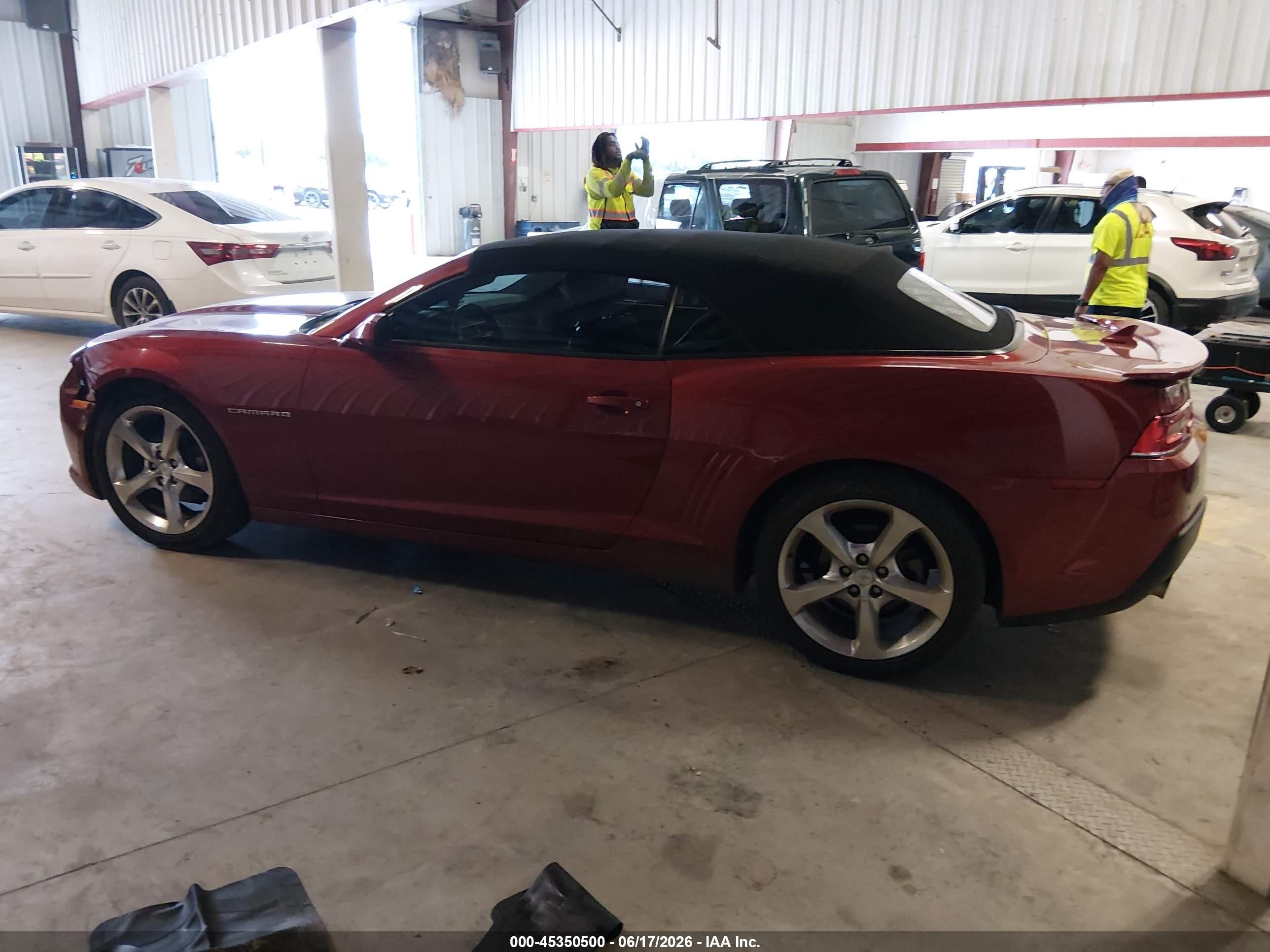 2015 Chevrolet Camaro 2lt Red vin: 2G1FF3D32F9284186