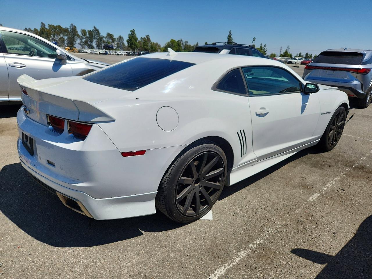 2012 Chevrolet Camaro Lt White vin: 2G1FG1E39C9181133