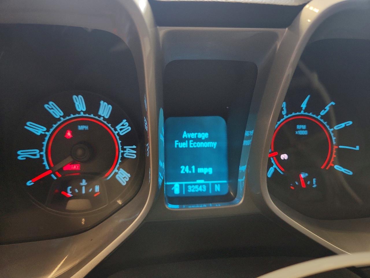 2011 Chevrolet Camaro Lt Red vin: 2G1FG1ED7B9147666