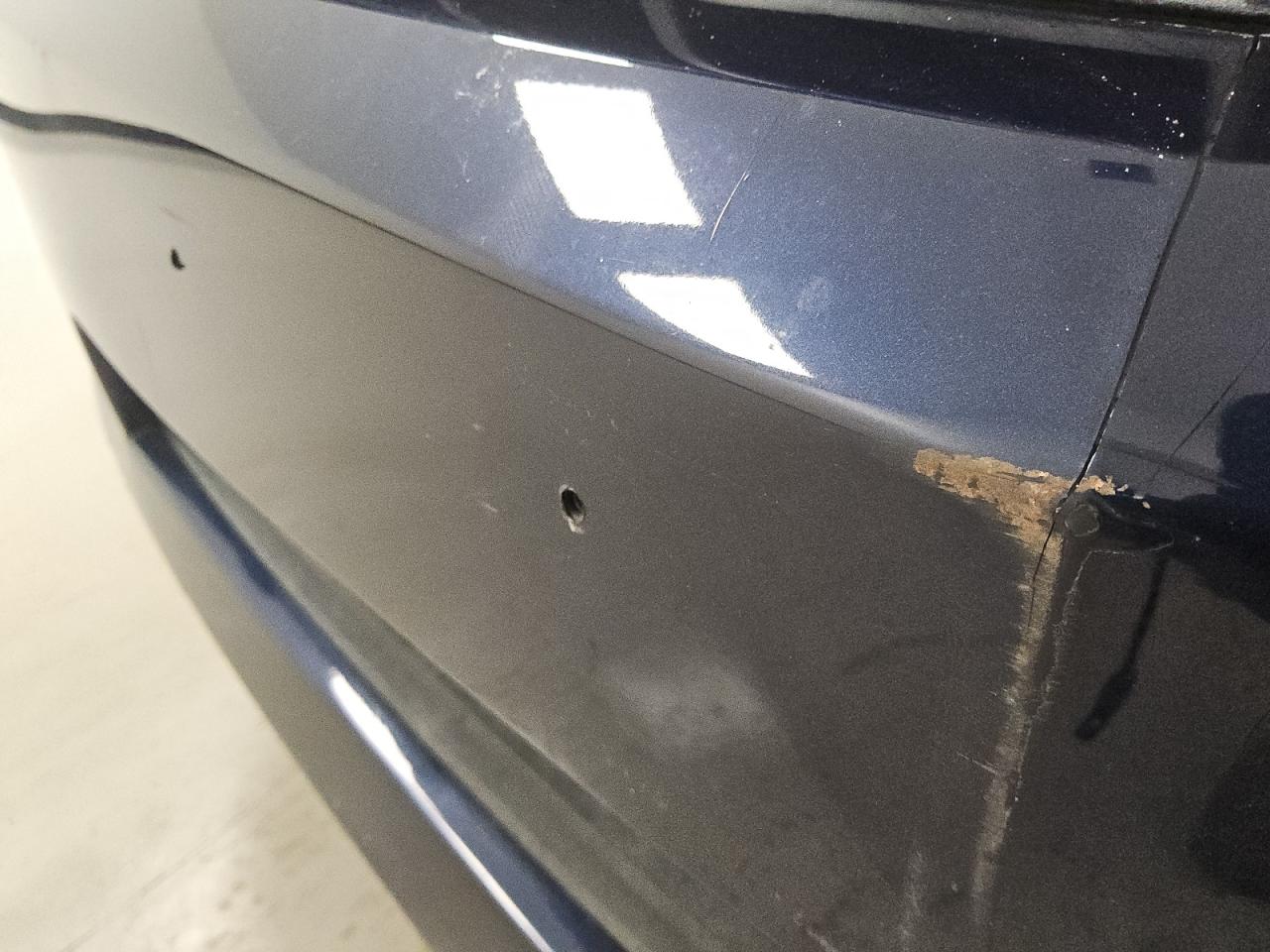 2010 Chevrolet Camaro Lt Синий vin: 2G1FG1EV6A9194923 Damage: Front Bumper, Cracked, 5 To 6 Inches