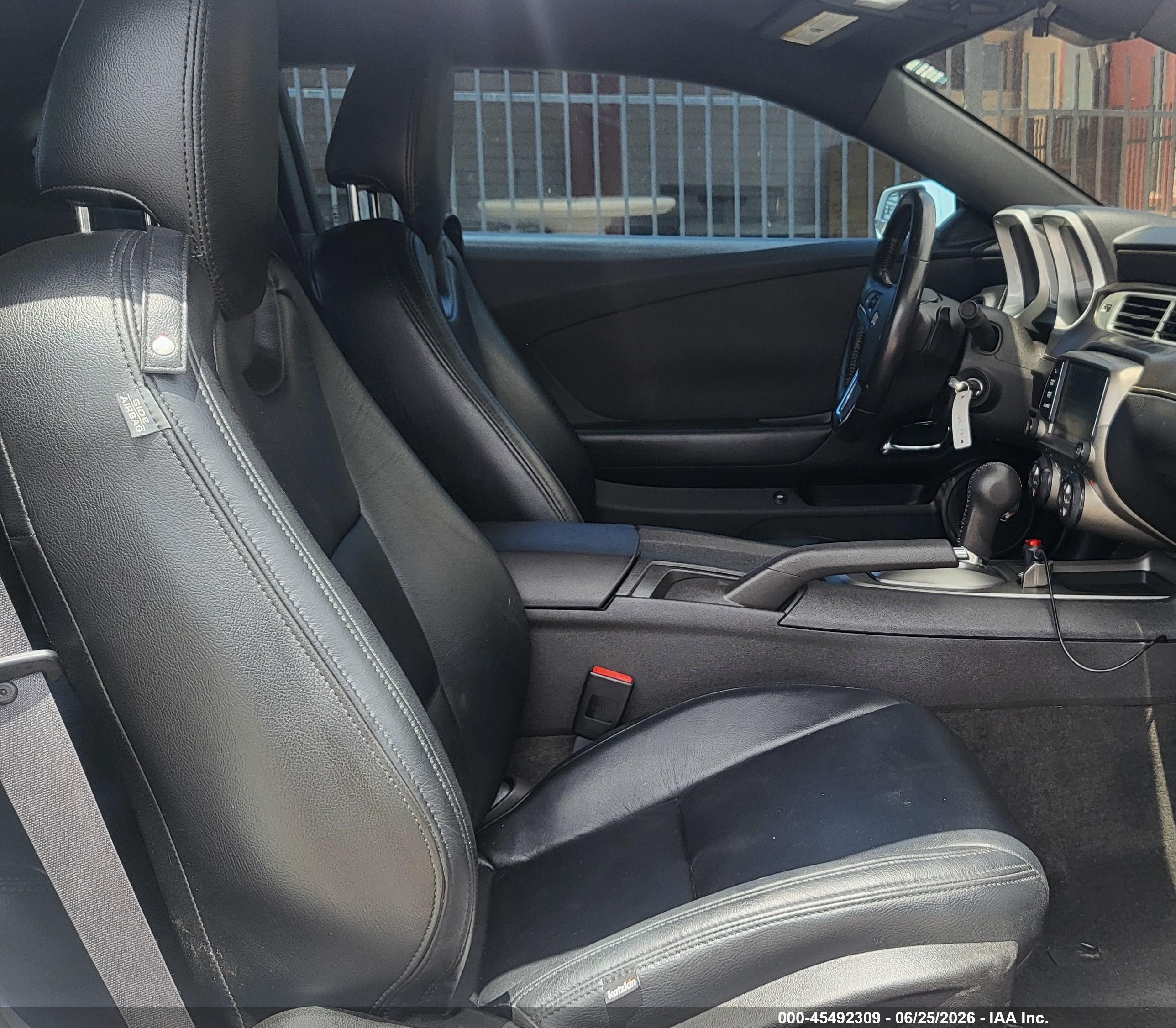 2014 Chevrolet Camaro 1ss White vin: 2G1FJ1EJ3E9289203