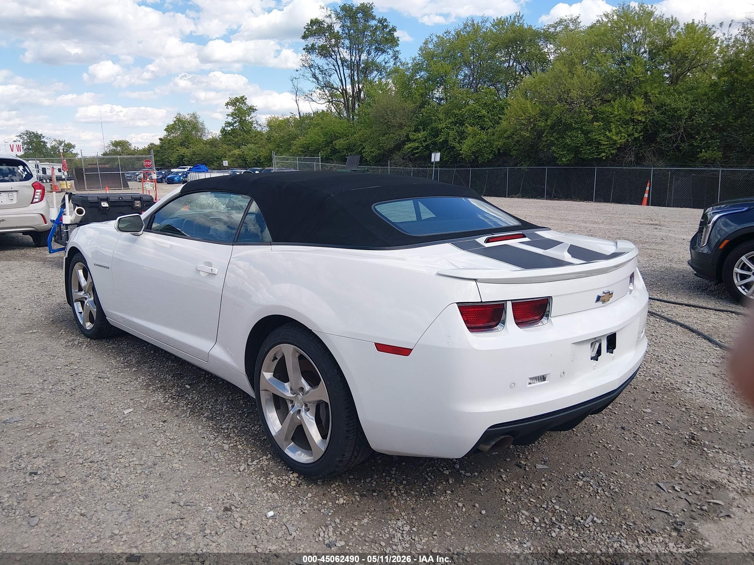 2013 Chevrolet Camaro 1ss White vin: 2G1FJ3DJ4D9246789