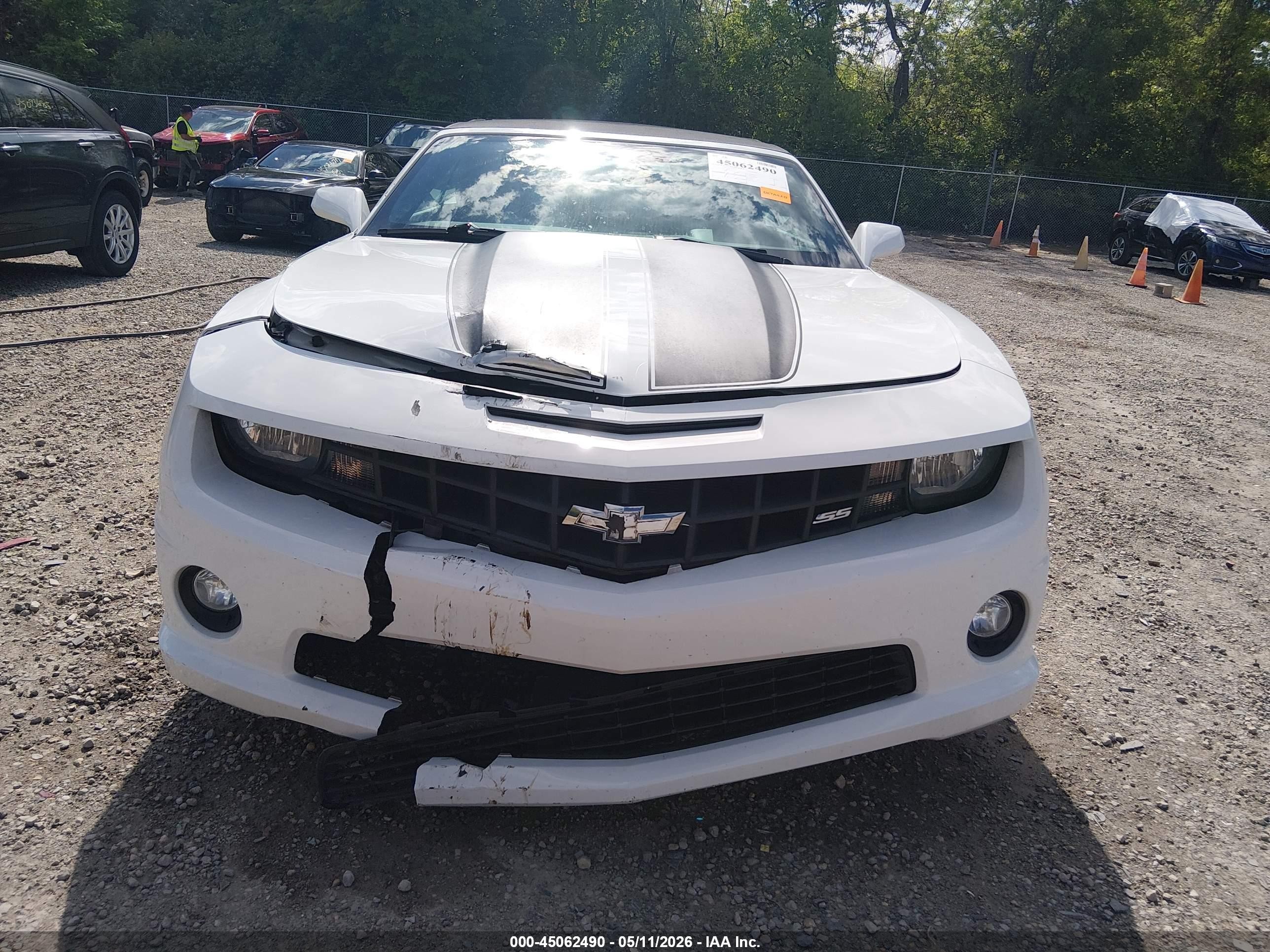 2013 Chevrolet Camaro 1ss White vin: 2G1FJ3DJ4D9246789