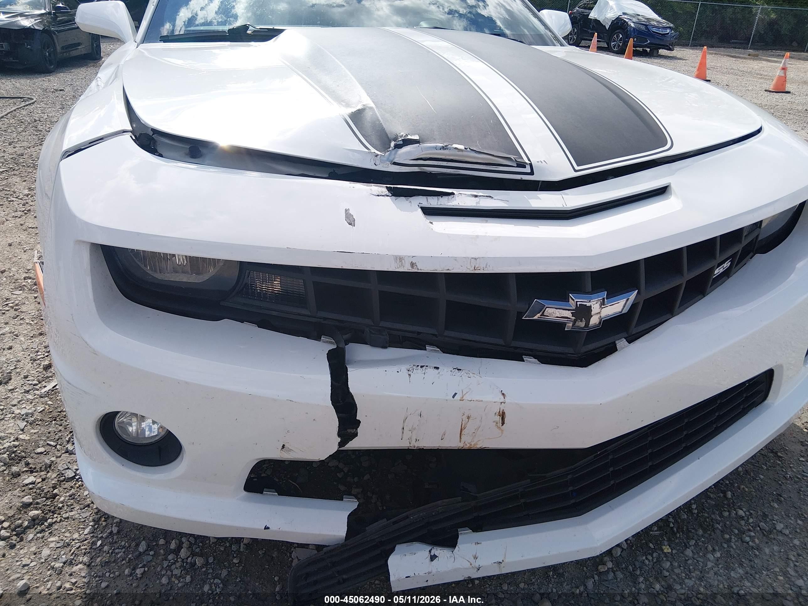 2013 Chevrolet Camaro 1ss White vin: 2G1FJ3DJ4D9246789
