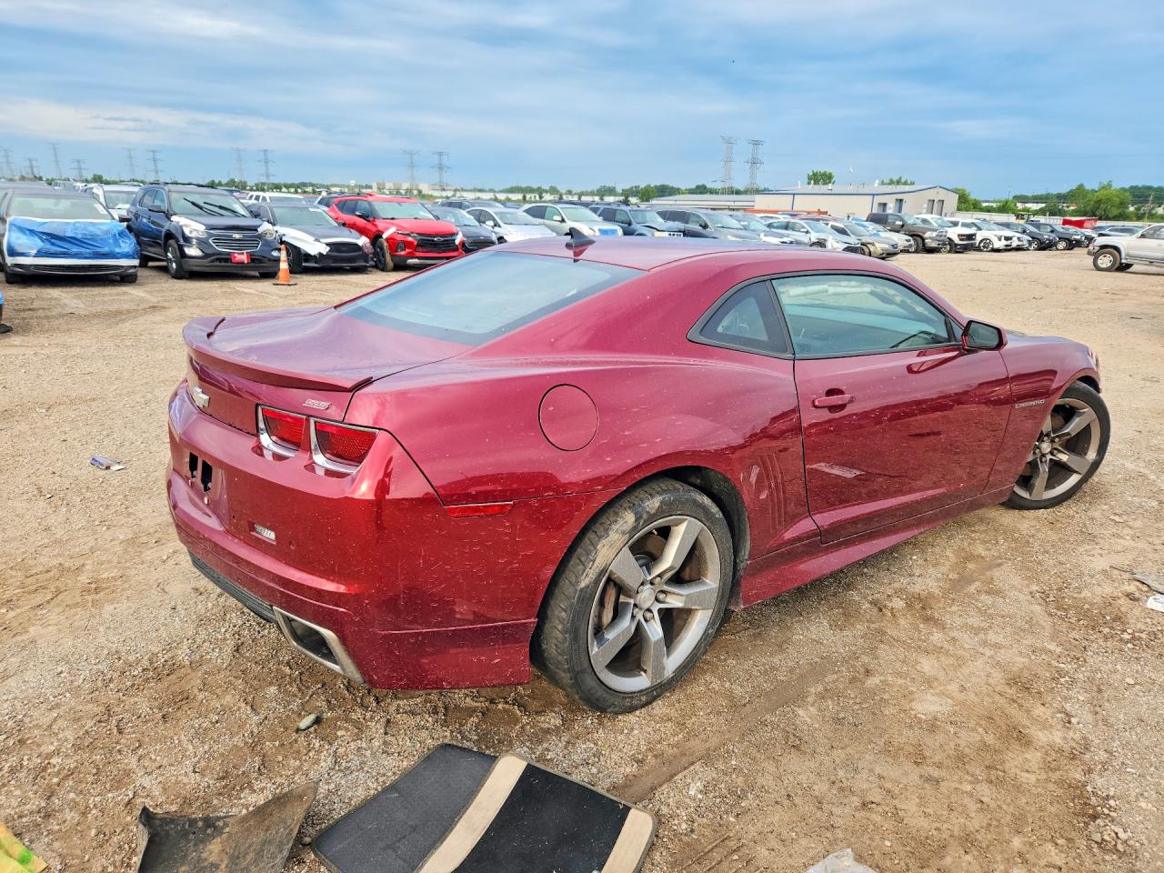 2011 Chevrolet Camaro 2ss Burgundy vin: 2G1FK1EJ0B9147044