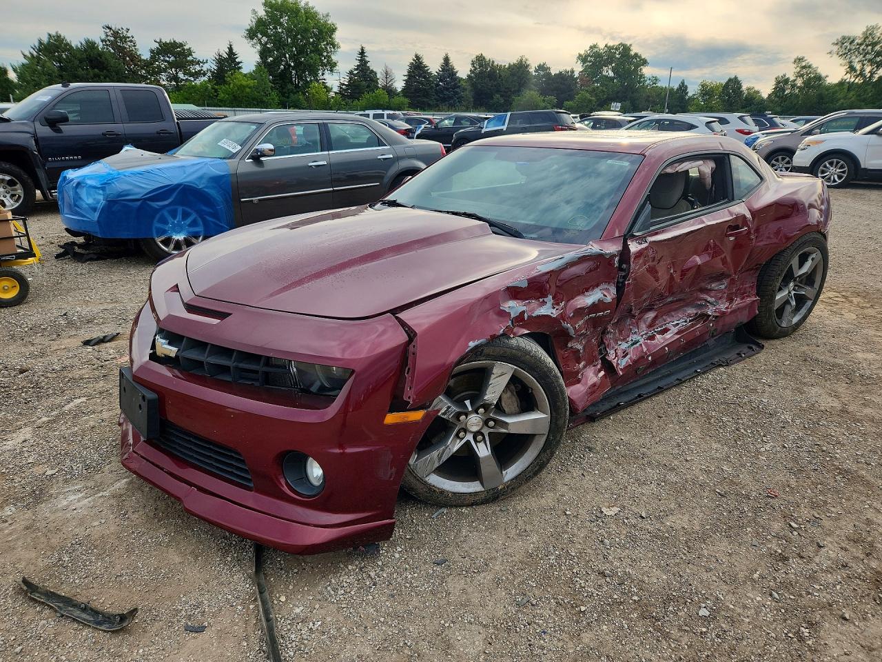 2011 Chevrolet Camaro 2ss Burgundy vin: 2G1FK1EJ0B9147044