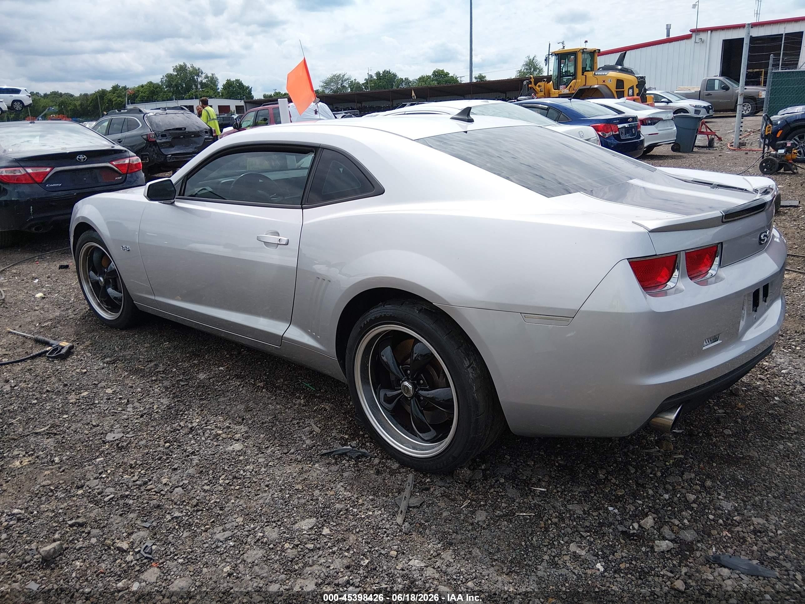 2010 Chevrolet Camaro 2ss Silver vin: 2G1FK1EJ1A9101348