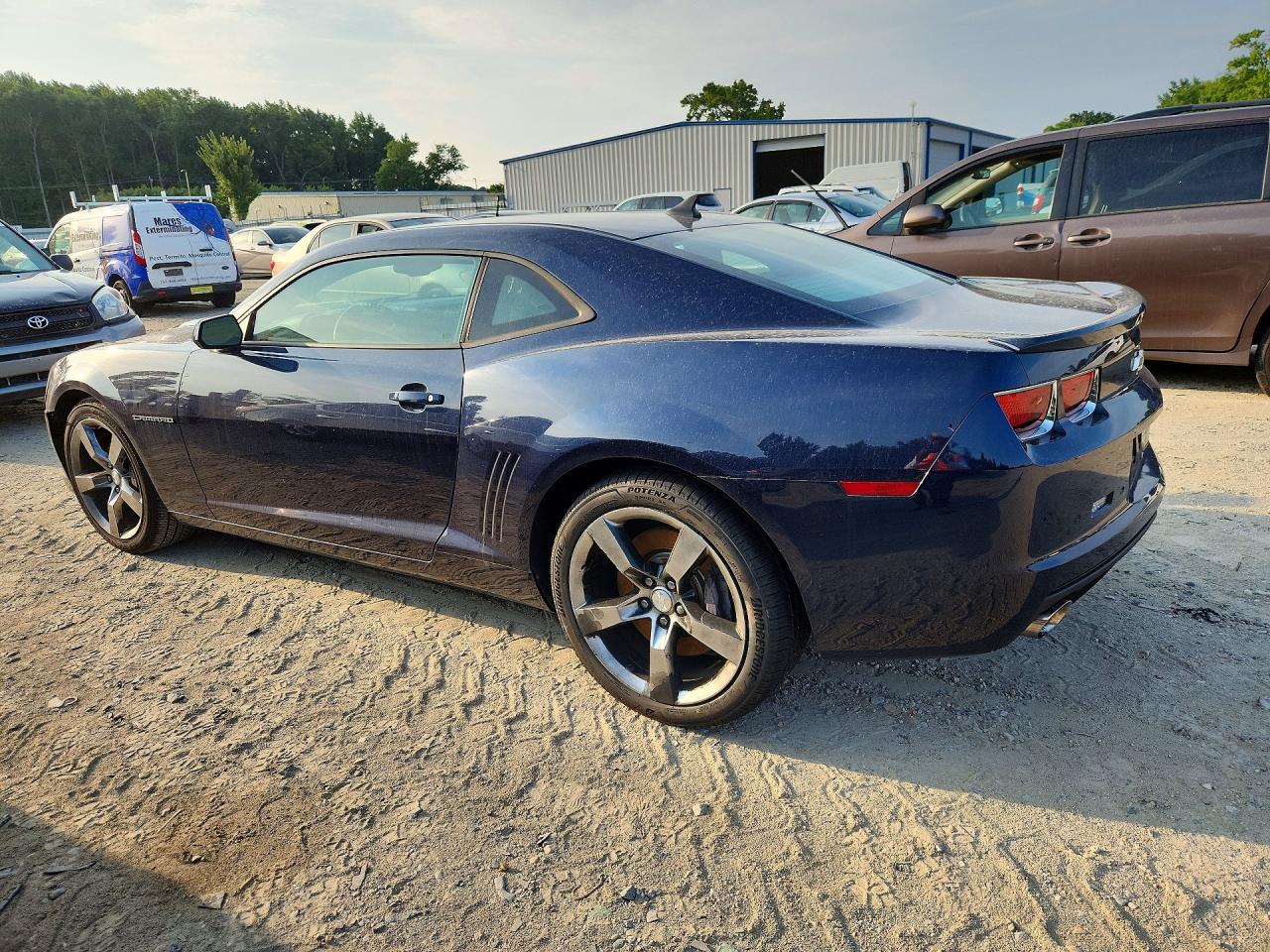 2011 Chevrolet Camaro 2ss Blue vin: 2G1FK1EJ1B9104686
