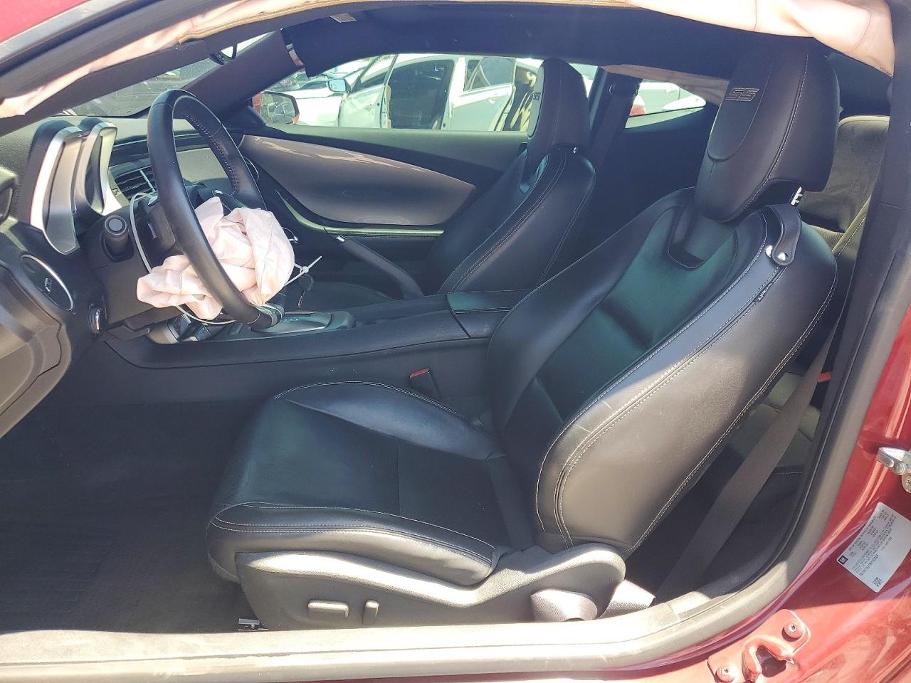 2011 Chevrolet Camaro 2ss Red vin: 2G1FK1EJ1B9139924