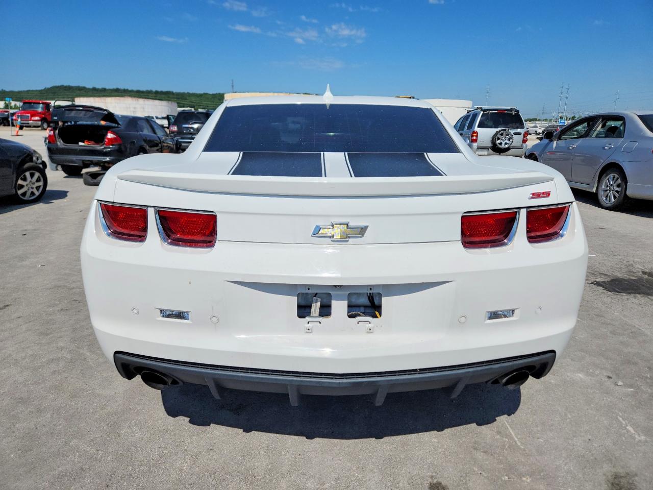 2013 Chevrolet Camaro 2ss White vin: 2G1FK1EJ2D9180839