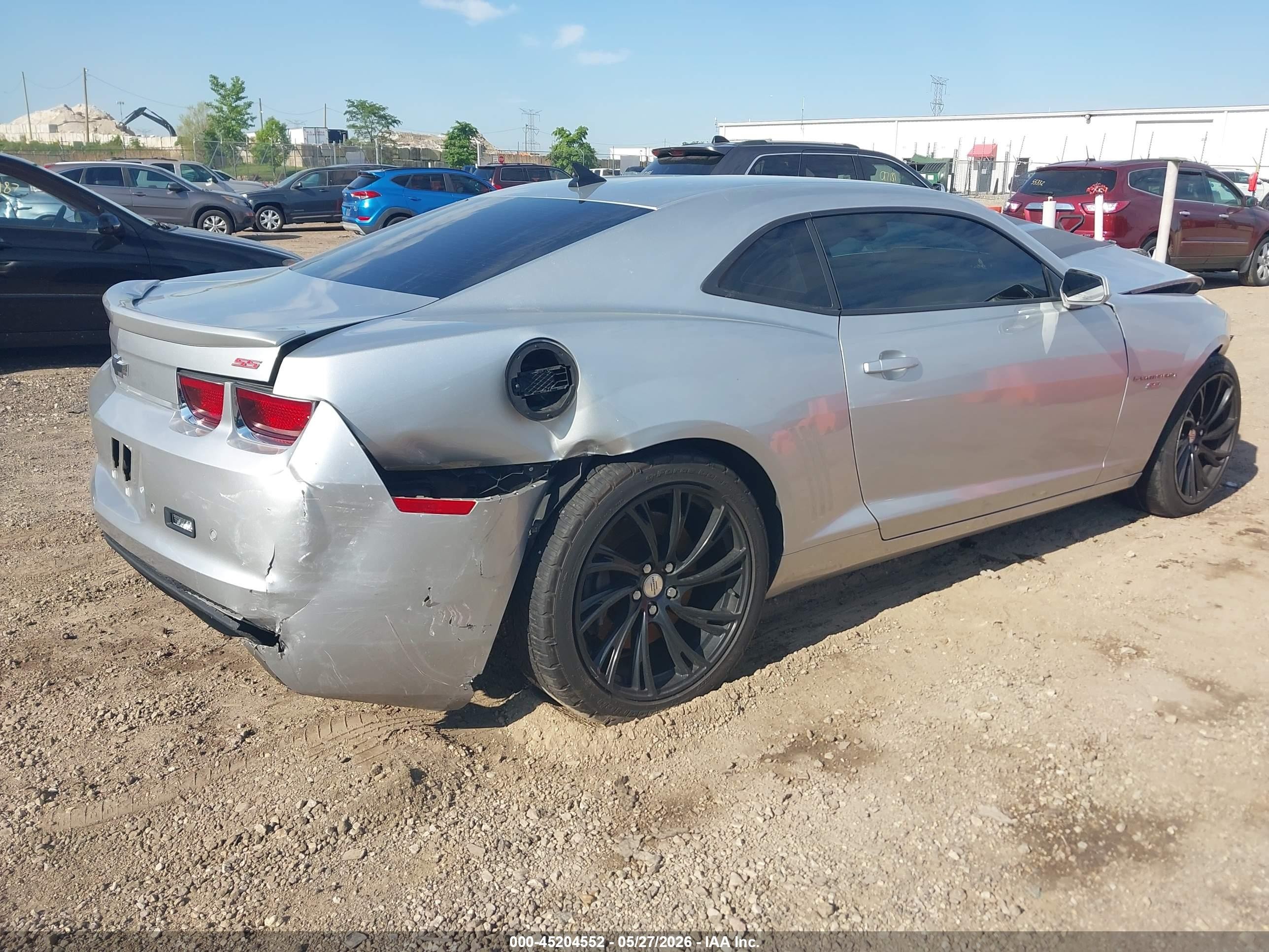 2011 Chevrolet Camaro 2ss Silver vin: 2G1FK1EJ3B9103734