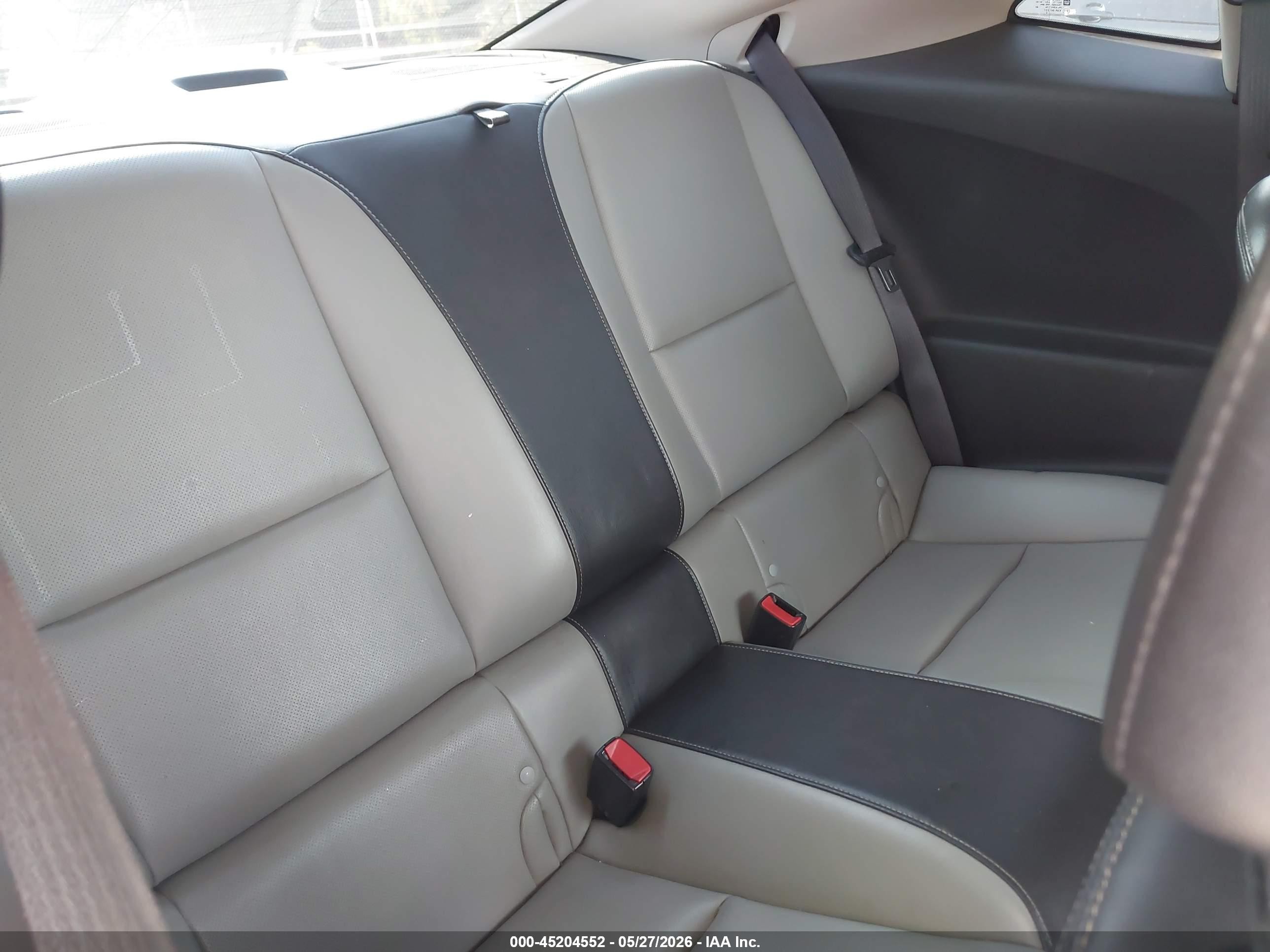 2011 Chevrolet Camaro 2ss Silver vin: 2G1FK1EJ3B9103734